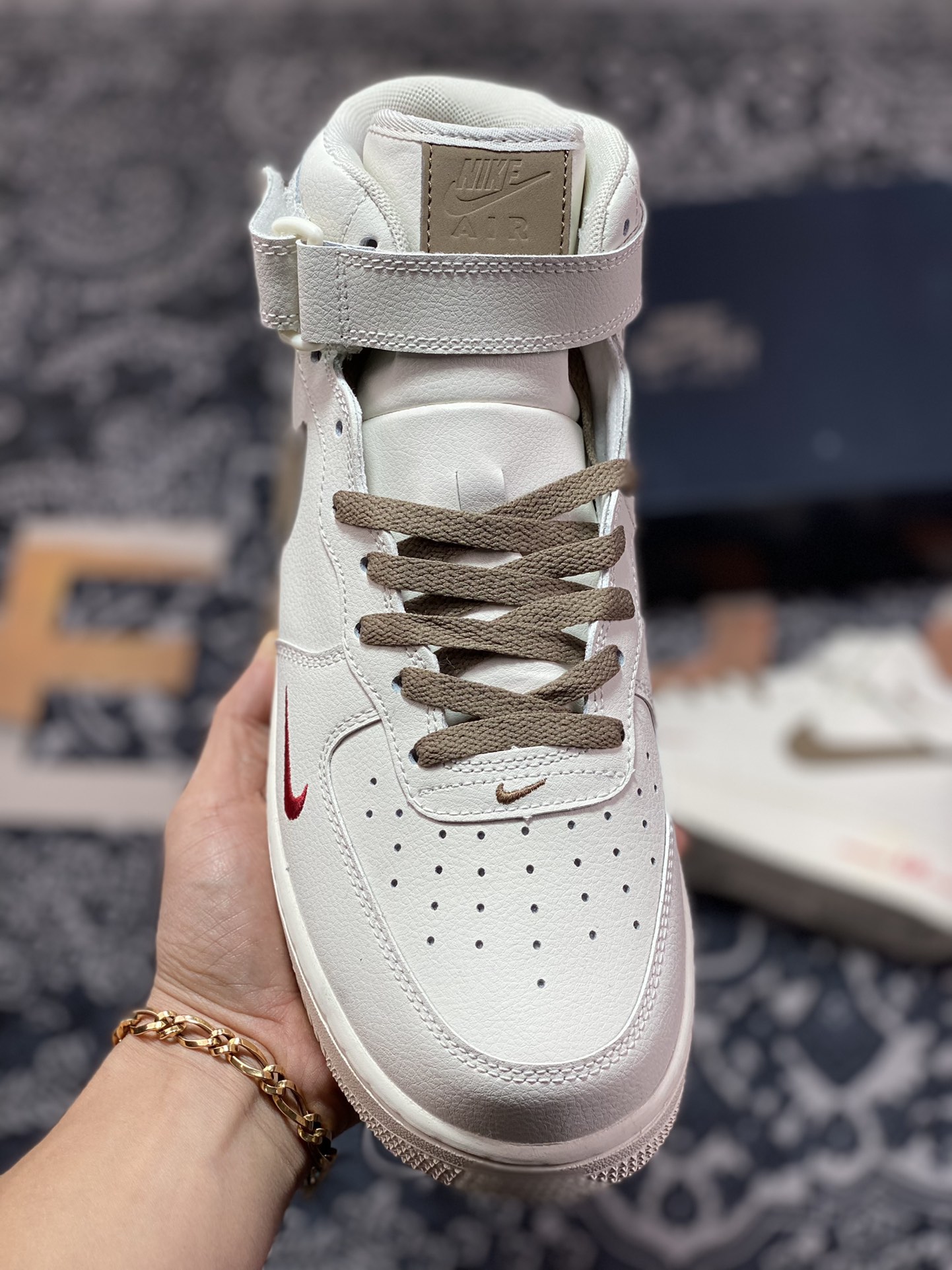 原装级别 Nike Air Force 1 HI YOHOOD 白棕 空军一号中帮休闲板鞋 808123-996