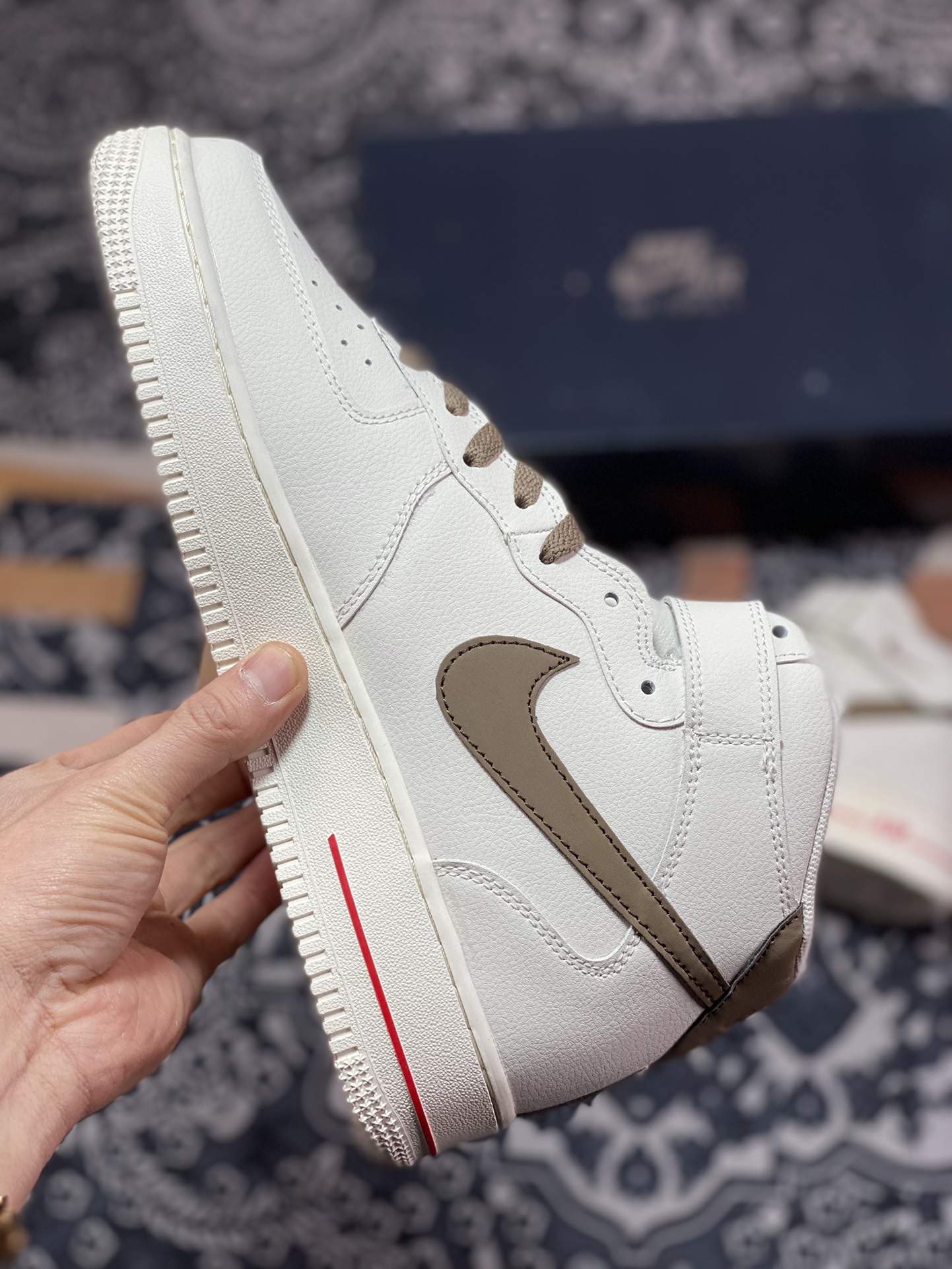 原装级别 Nike Air Force 1 HI YOHOOD 白棕 空军一号中帮休闲板鞋 808123-996