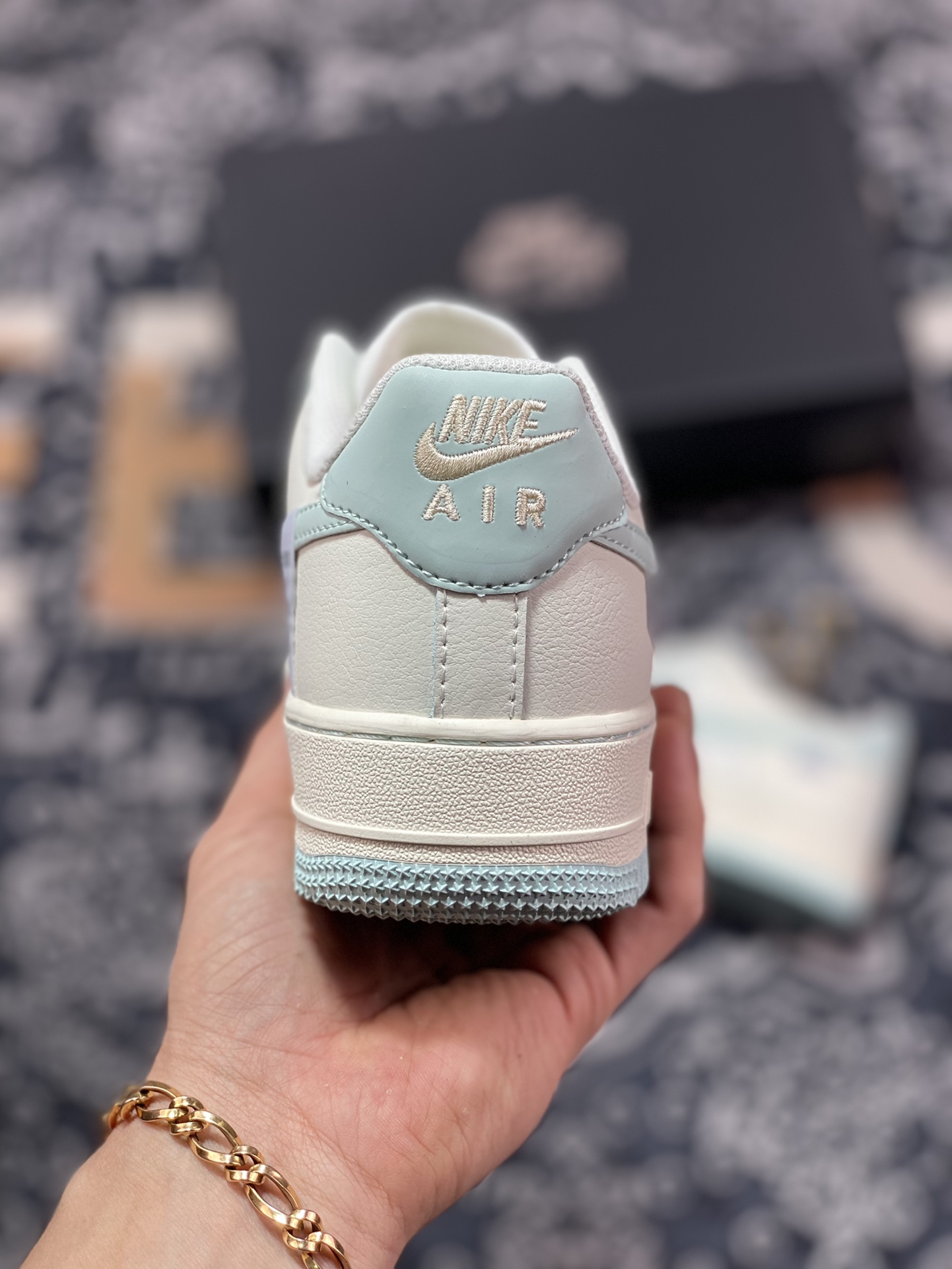Nike Air Force 1 '07 Low QS”Sail White/Water Blue Mini Swoosh”空军一号板鞋“皮革米白水蓝小钩”FB1839-211