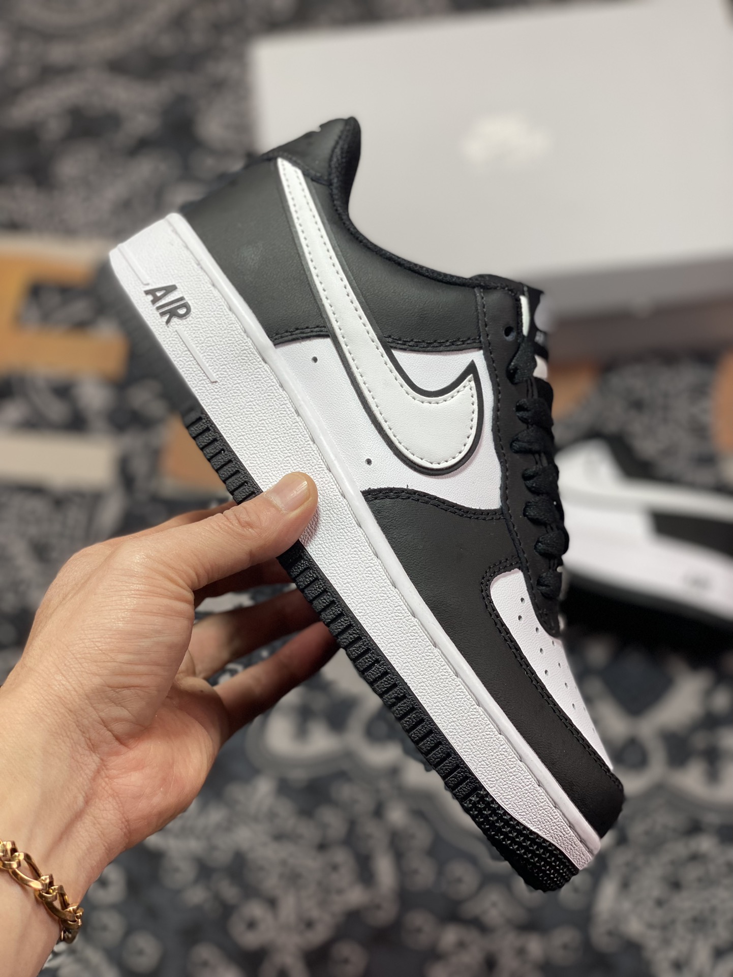 Nike Air Force 1'07 Low”Black/White/Panda”空军一号板鞋“黑白熊猫叠钩”DV0788-001