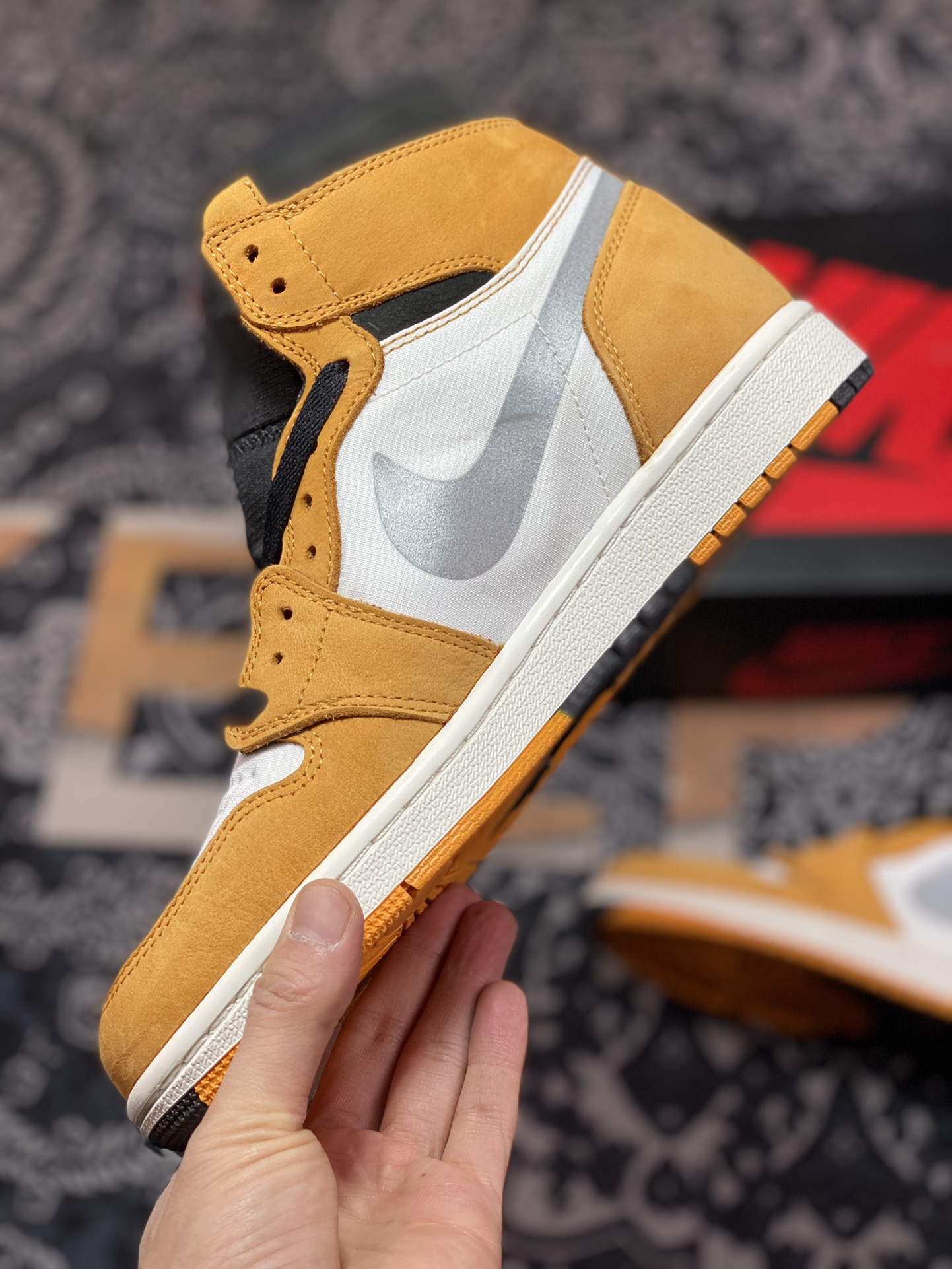 原厂级别 Air Jordan 1 3M反光 防水 黑白黄 DB2889-700