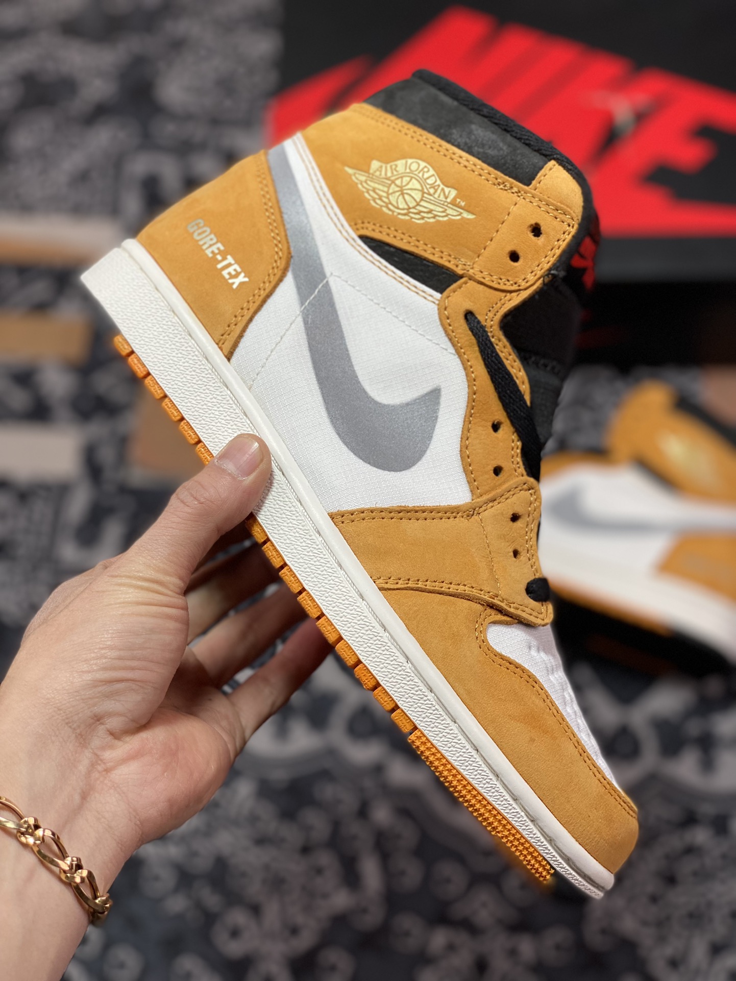 原厂级别 Air Jordan 1 3M反光 防水 黑白黄 DB2889-700