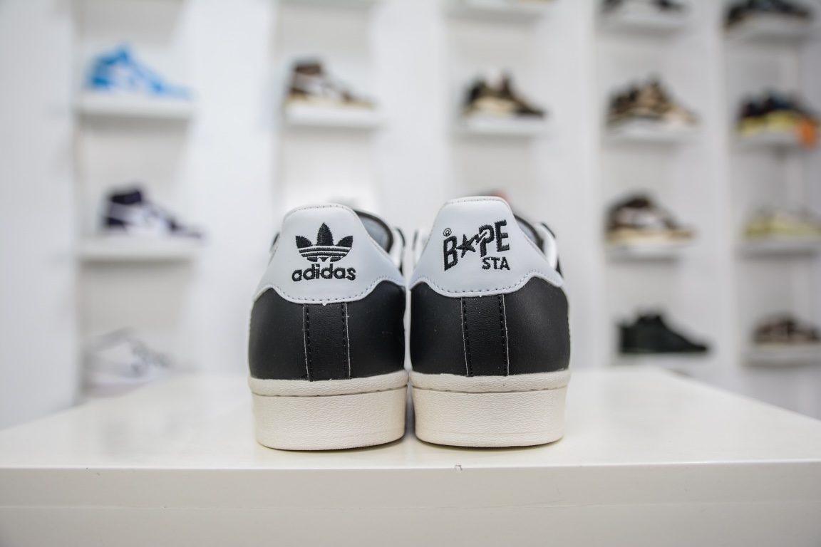 160 Adidas Originals SUPERSTAR W 版本  IF2385