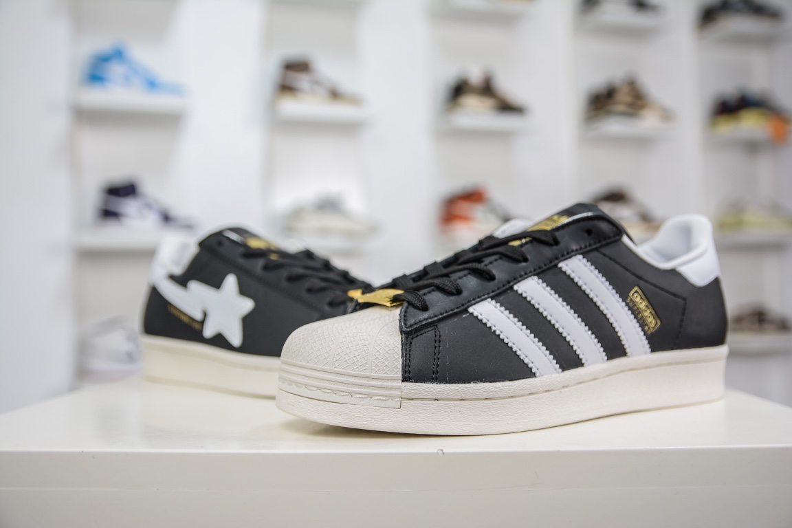 160 Adidas Originals SUPERSTAR W 版本  IF2385