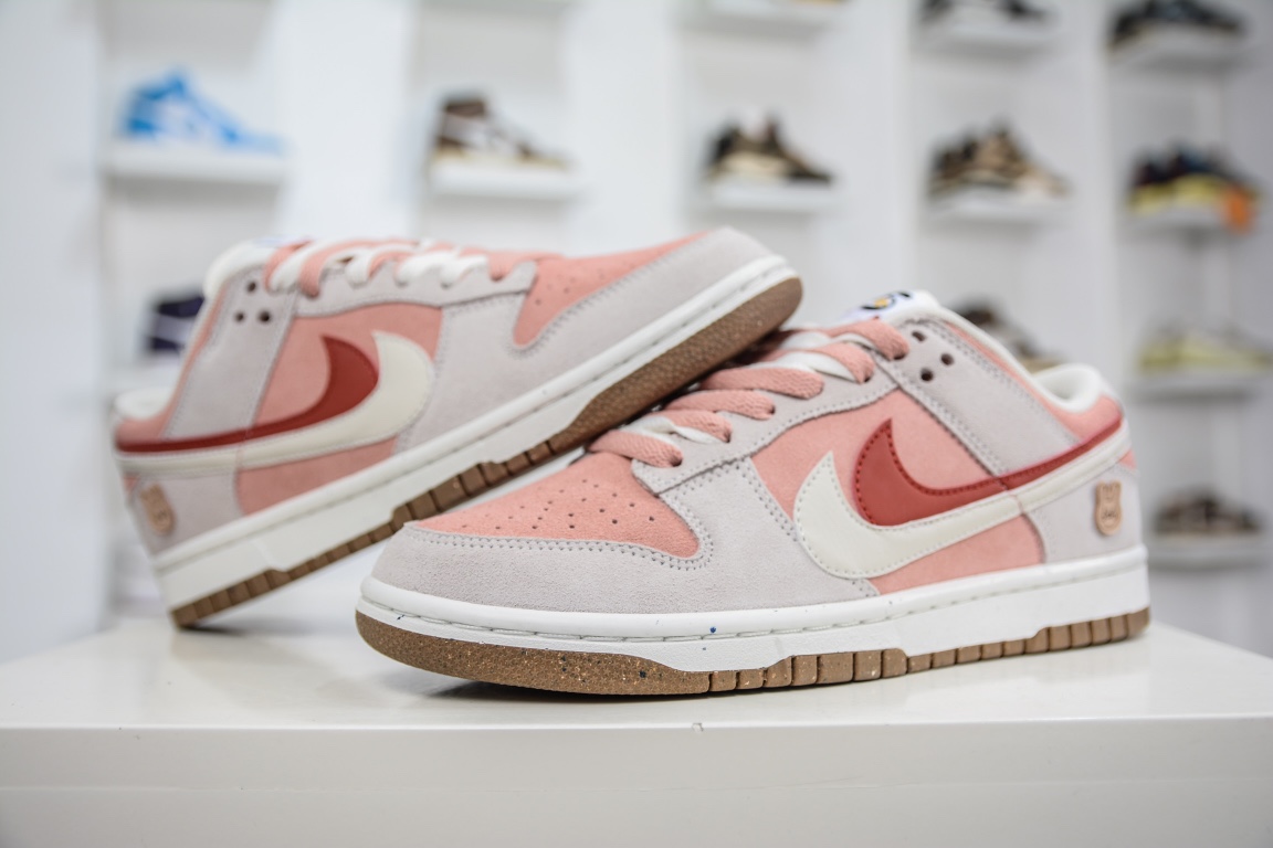 300 【正确原盒】 纯原Nike Dunk Low SE CNY 兔年限定 DO9457-100