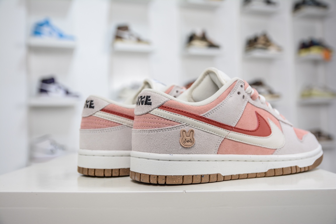 300 【正确原盒】 纯原Nike Dunk Low SE CNY 兔年限定 DO9457-100