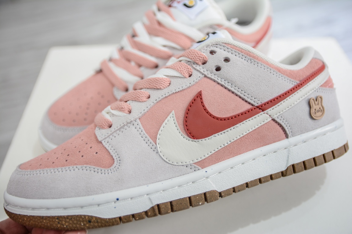 300 【正确原盒】 纯原Nike Dunk Low SE CNY 兔年限定 DO9457-100