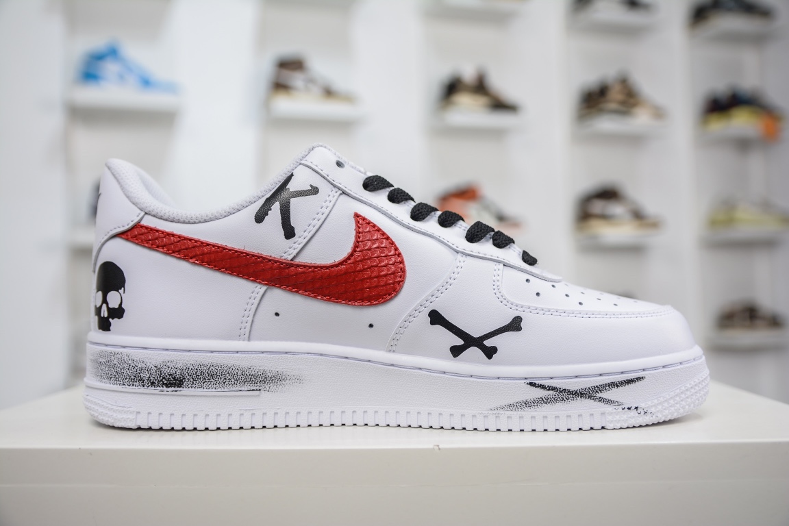 200 Nike Air Force 1 Low’07 金刚涂鸦 空军一号低帮休闲板鞋 CW2288-111