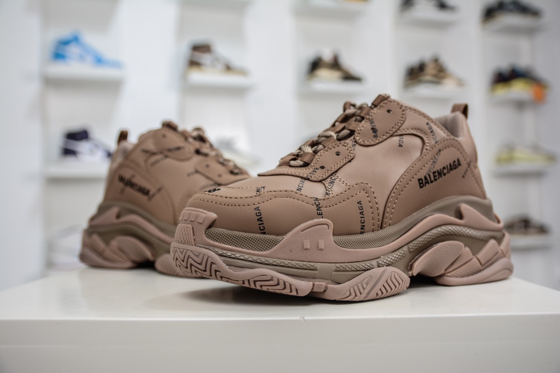 380 （运费超重） 原盒Balenciaga Triple S 巴黎世家满印logo老爹鞋