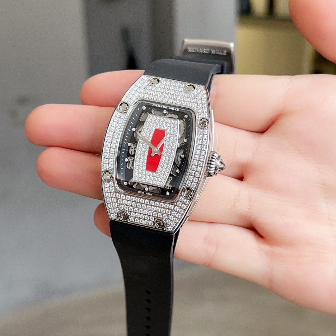 Richard Mille R007 Diamond Crusher: Women’s Dreamy High-End Wristwatch