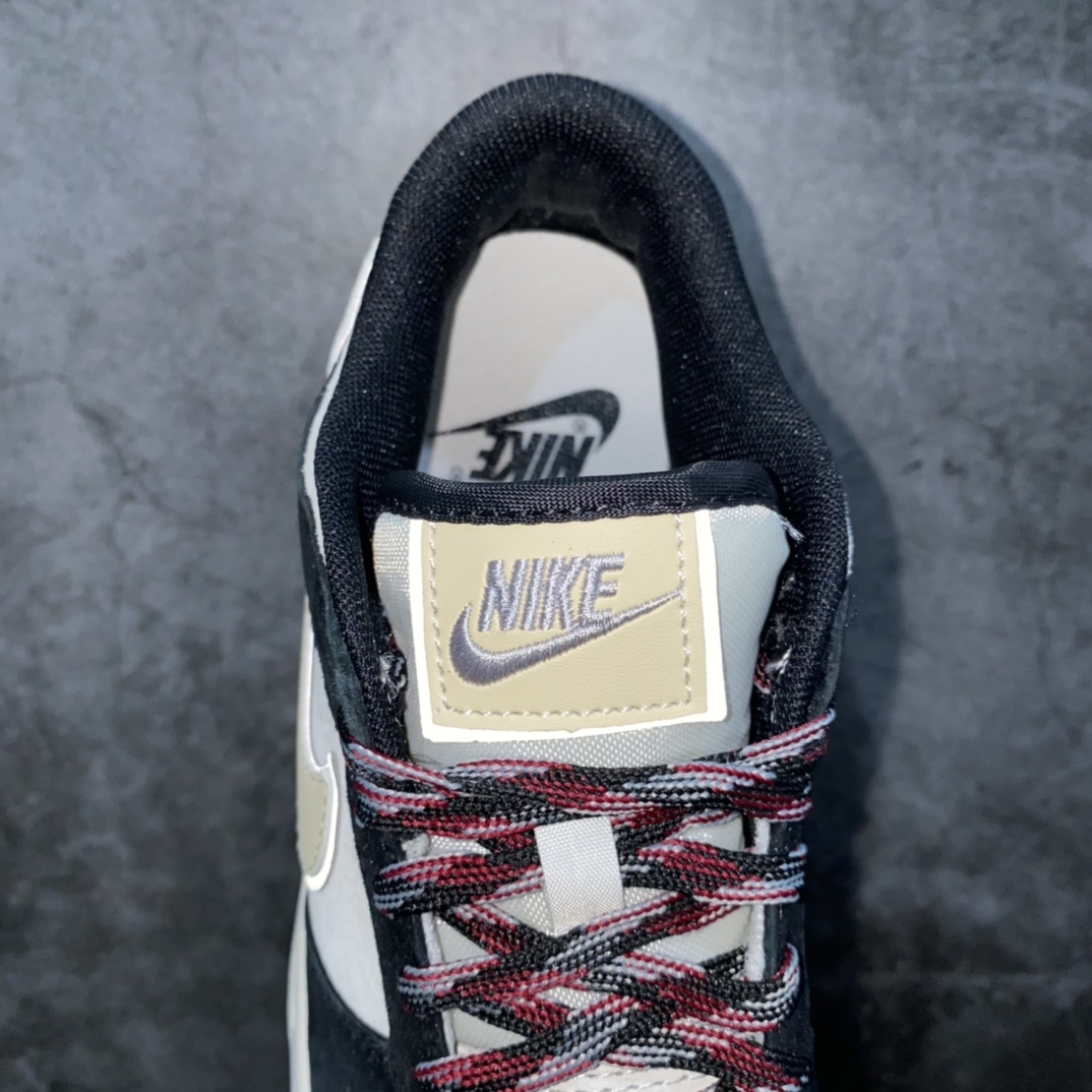 图片[8]-神版Dunk Low Black Suede大友克洋黑白色 椰奶熊猫DV3054-001n此款Nike Dunk Low采用全绒面革打造，采用Bone底座和黑色覆层。双层Swooshes、鞋跟覆盖层和奶油色和灰色色调的鞋舌标签，网眼鞋 舌，Sail 中底和黑色橡胶外底上的千鸟格鞋带完善了设计 货号：DV3054-001 尺码：36 36.5 37.5 38 38.5 39 40 40.5 41 42 42.5 43 44 45 46-莆田鞋批发中心