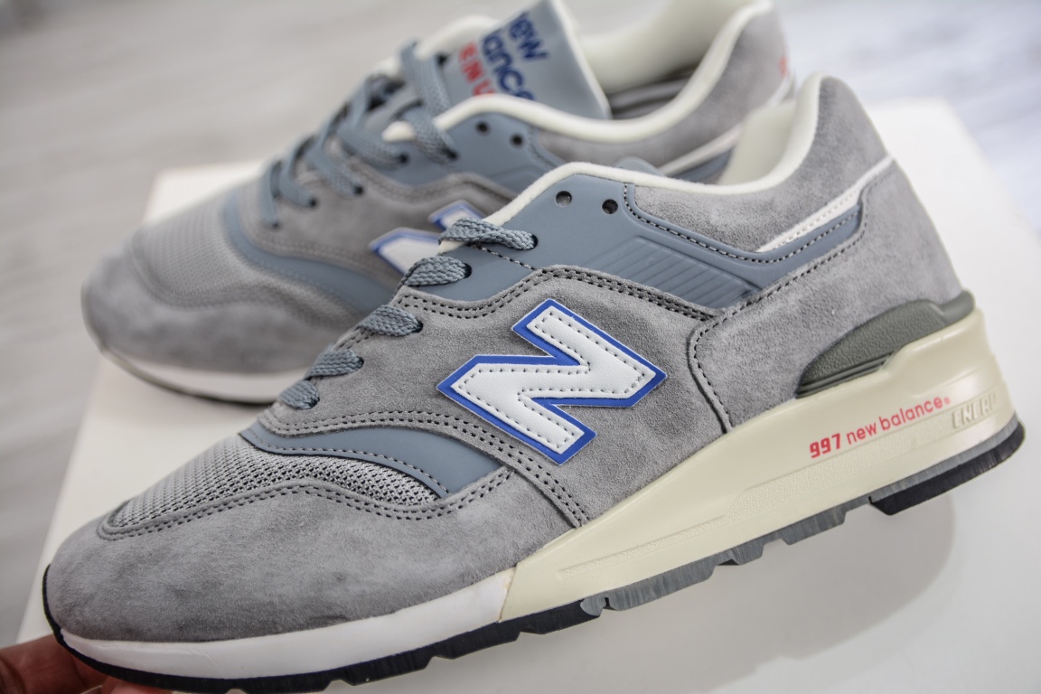 220 New Balance NB997 高端美产 全新中底设计 慢跑鞋之王 M997CNR