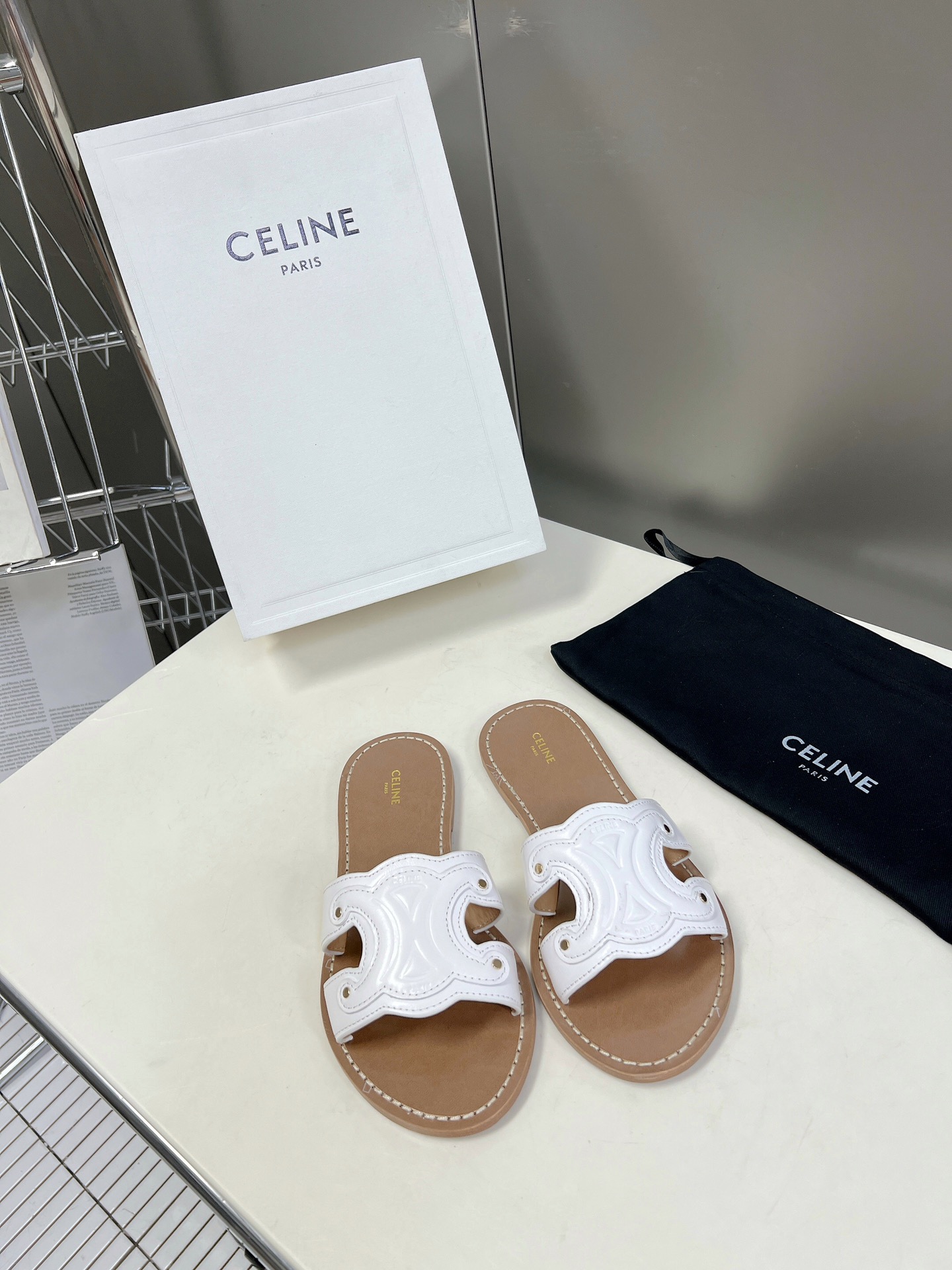 CELINE思琳代级别春夏新品凯旋门