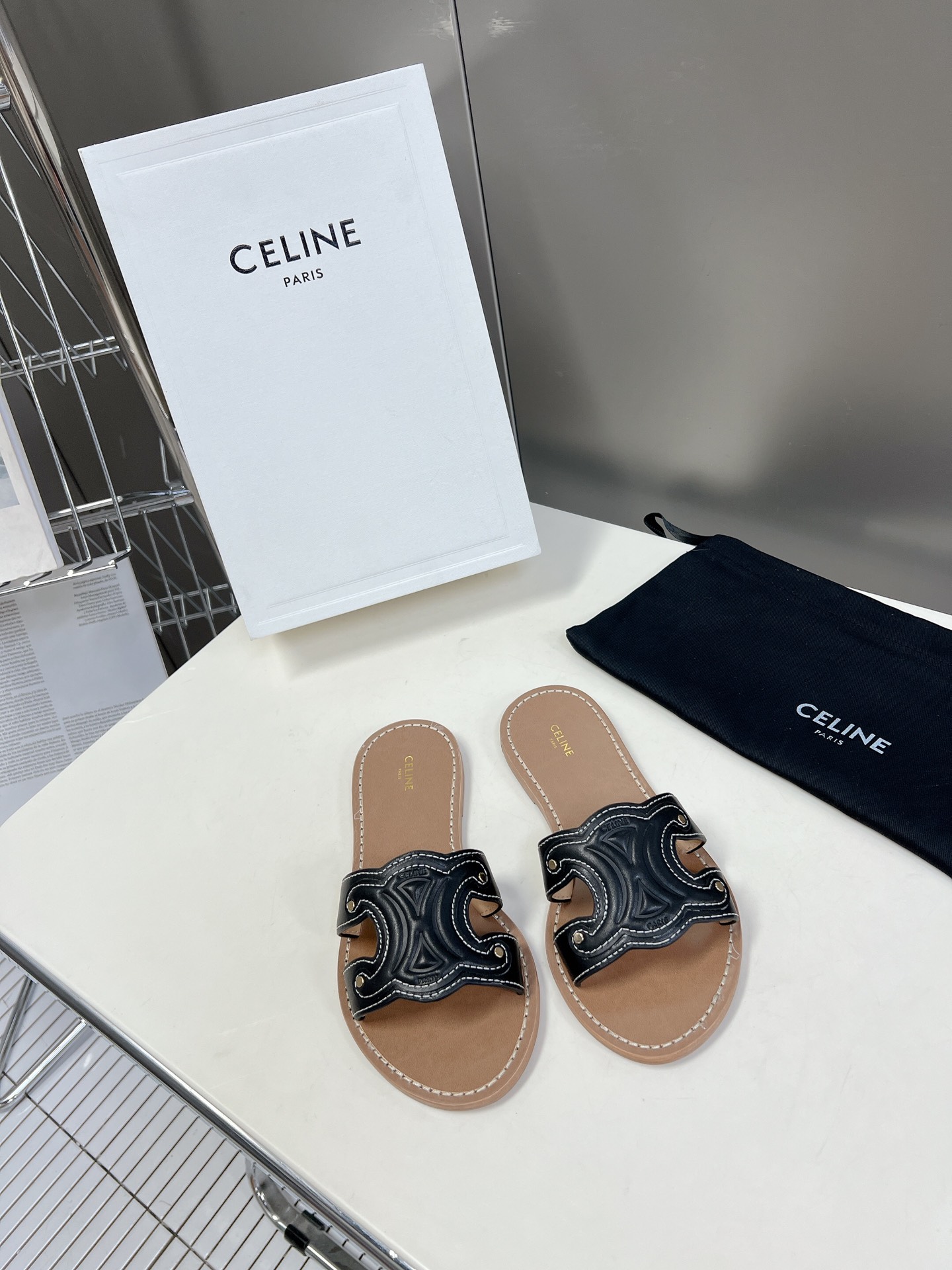 CELINE思琳代级别春夏新品凯旋门