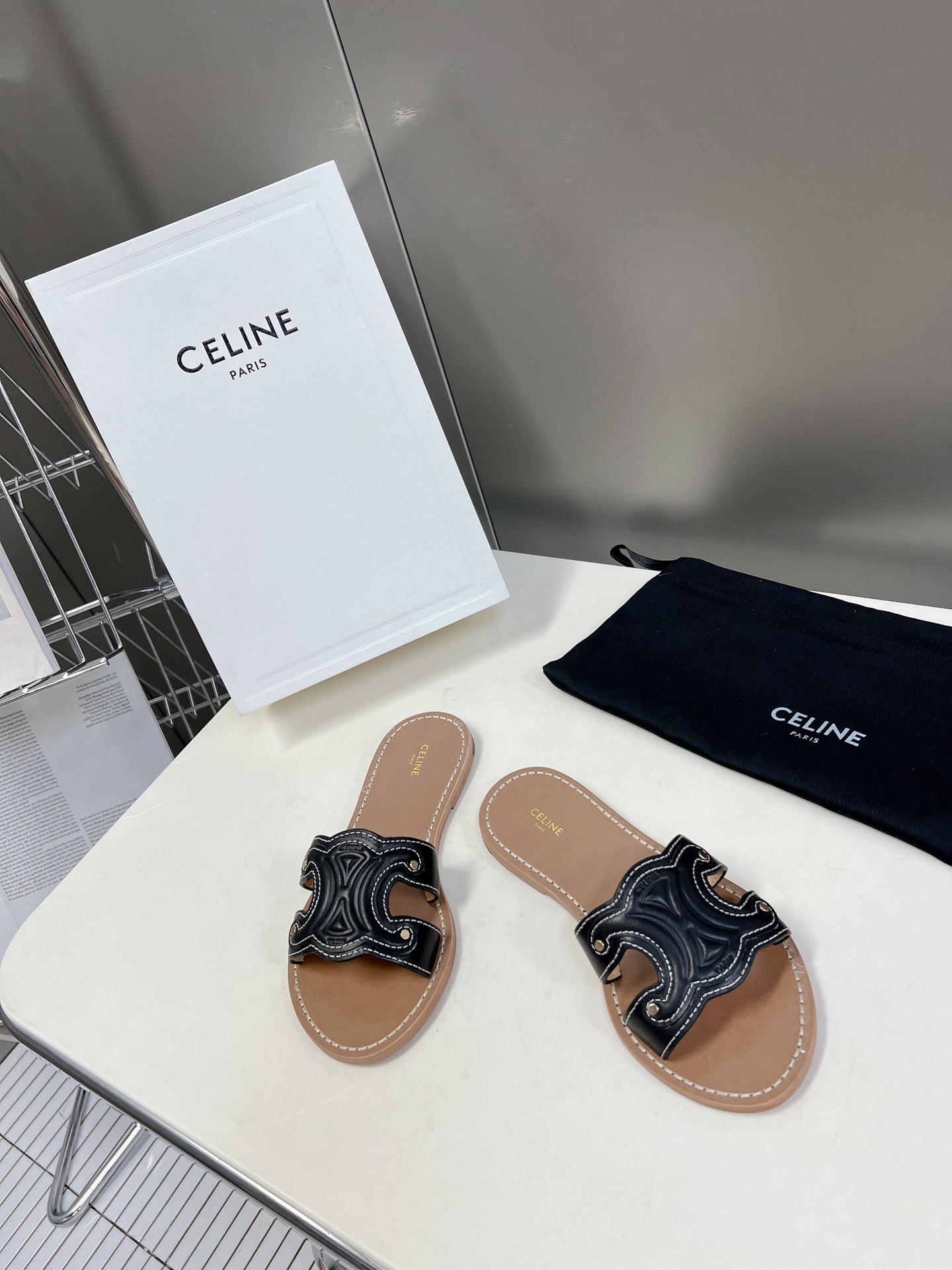 CELINE思琳代级别春夏新品凯旋门