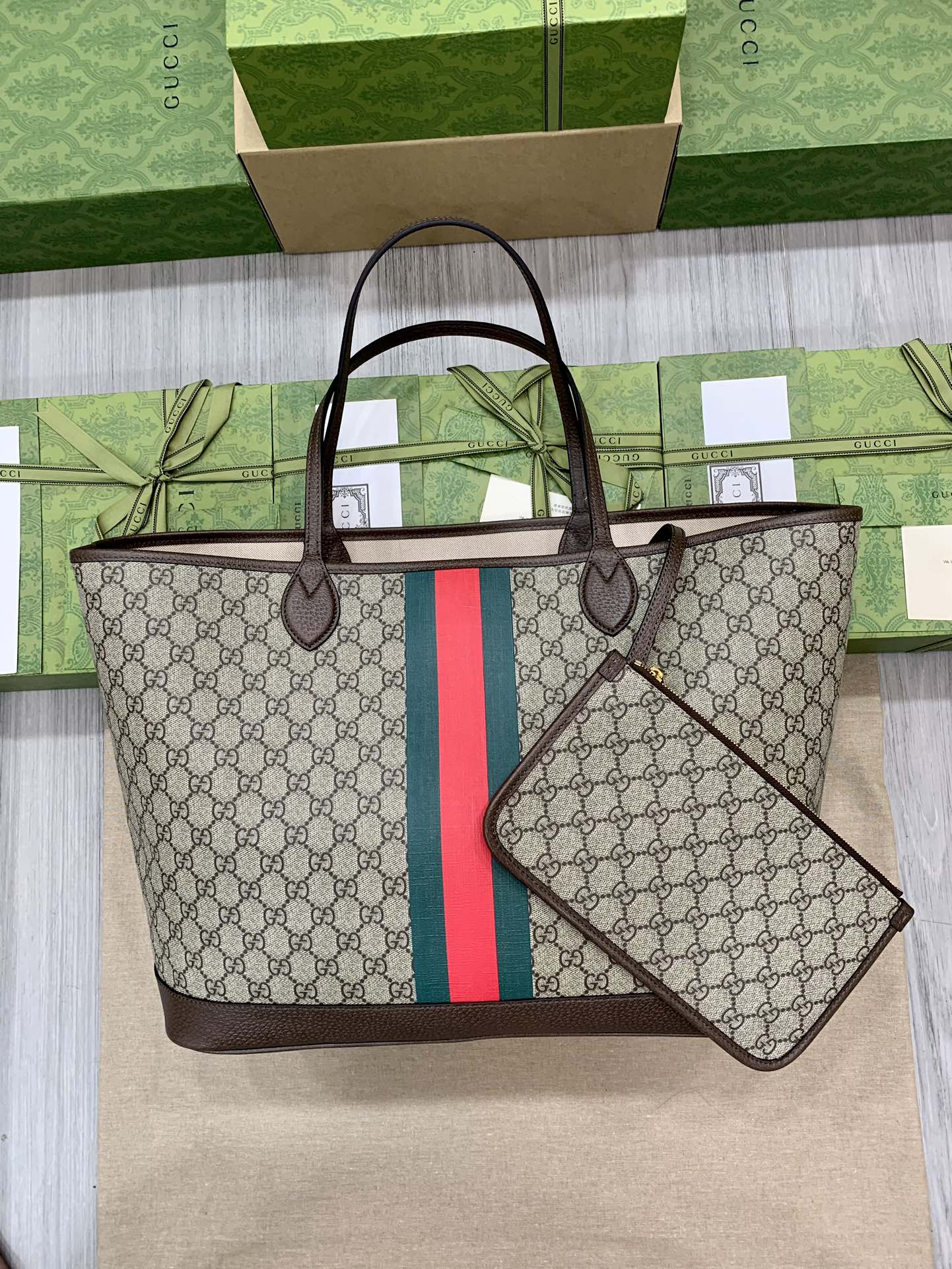 GUCCI Ophidia Tote Bag GG Supreme Canvas Web