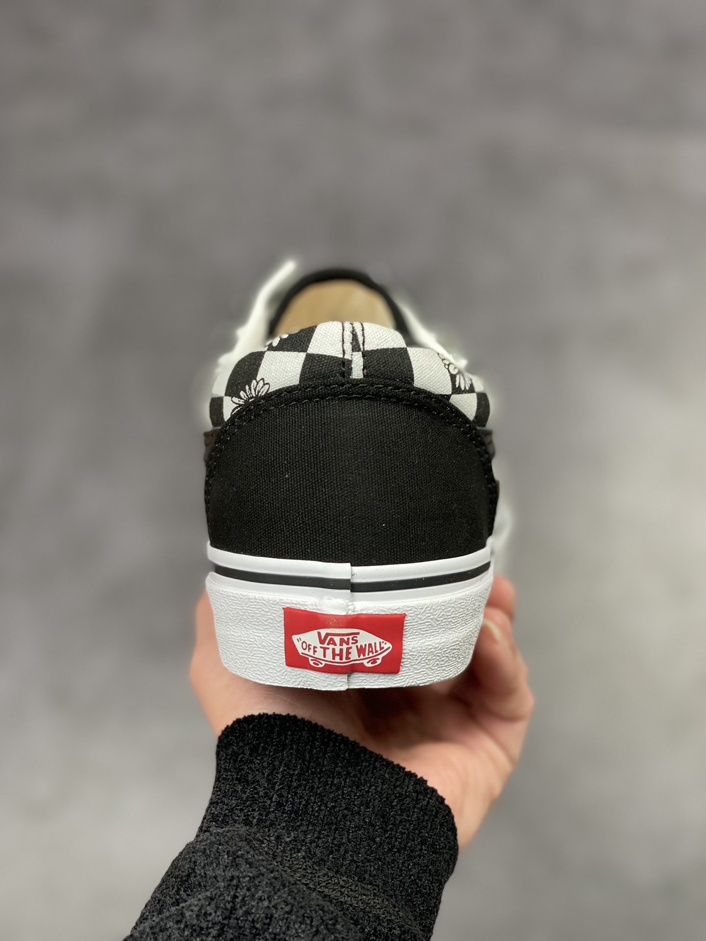 150    万斯/Vans Old skool经典的黑白格子 滑板鞋