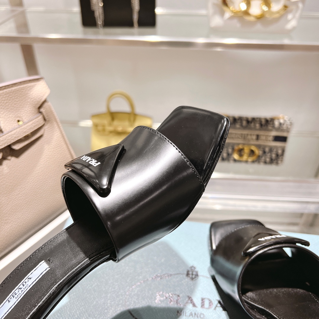 Prada 2023SS High Heel Square Toe Sandals with Triangle Logo - Black 9 i1677497314 180 7