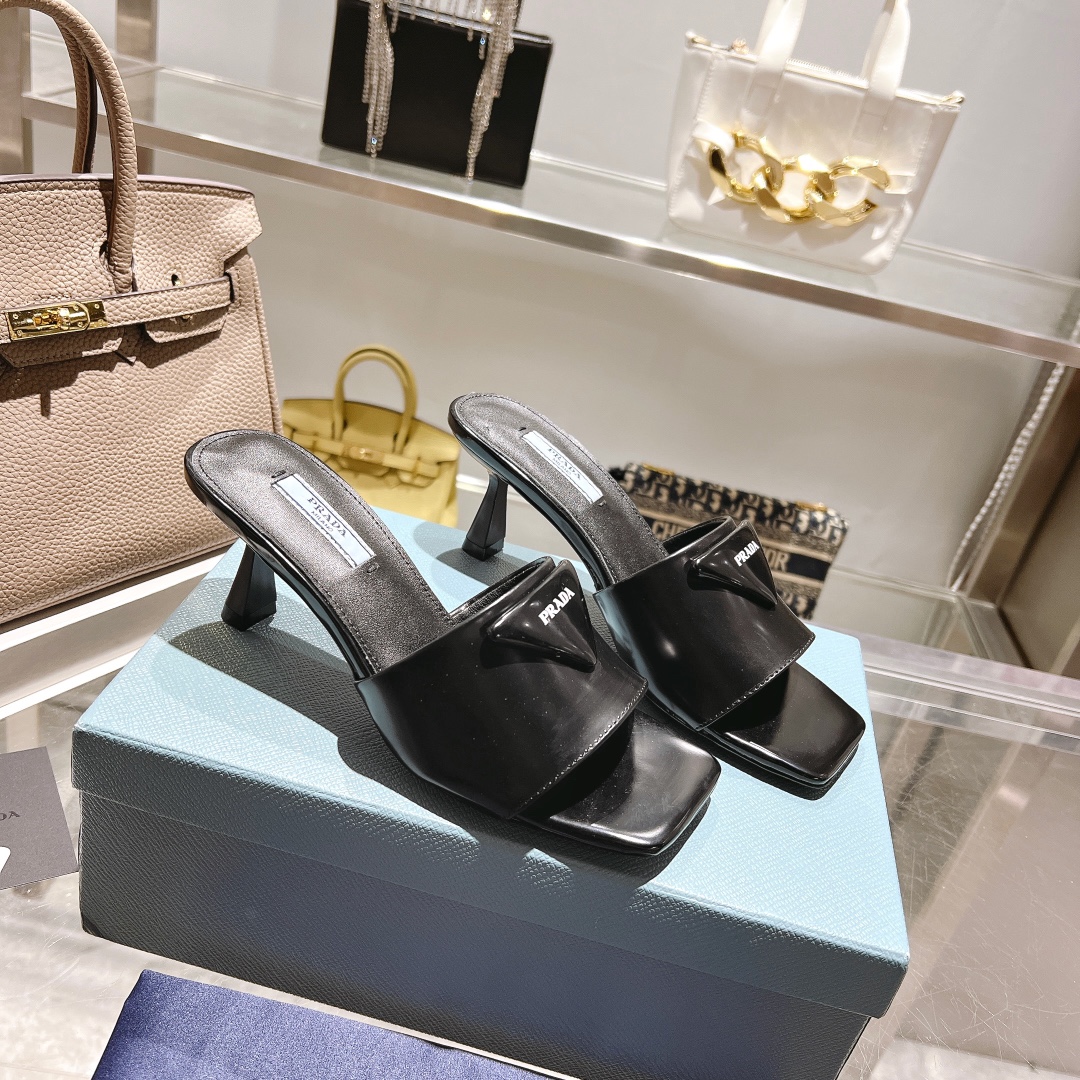 Prada 2023SS High Heel Square Toe Sandals with Triangle Logo - Black 1 Prada 2023SS High Heel Square Toe Sandals with Triangle Logo - Black