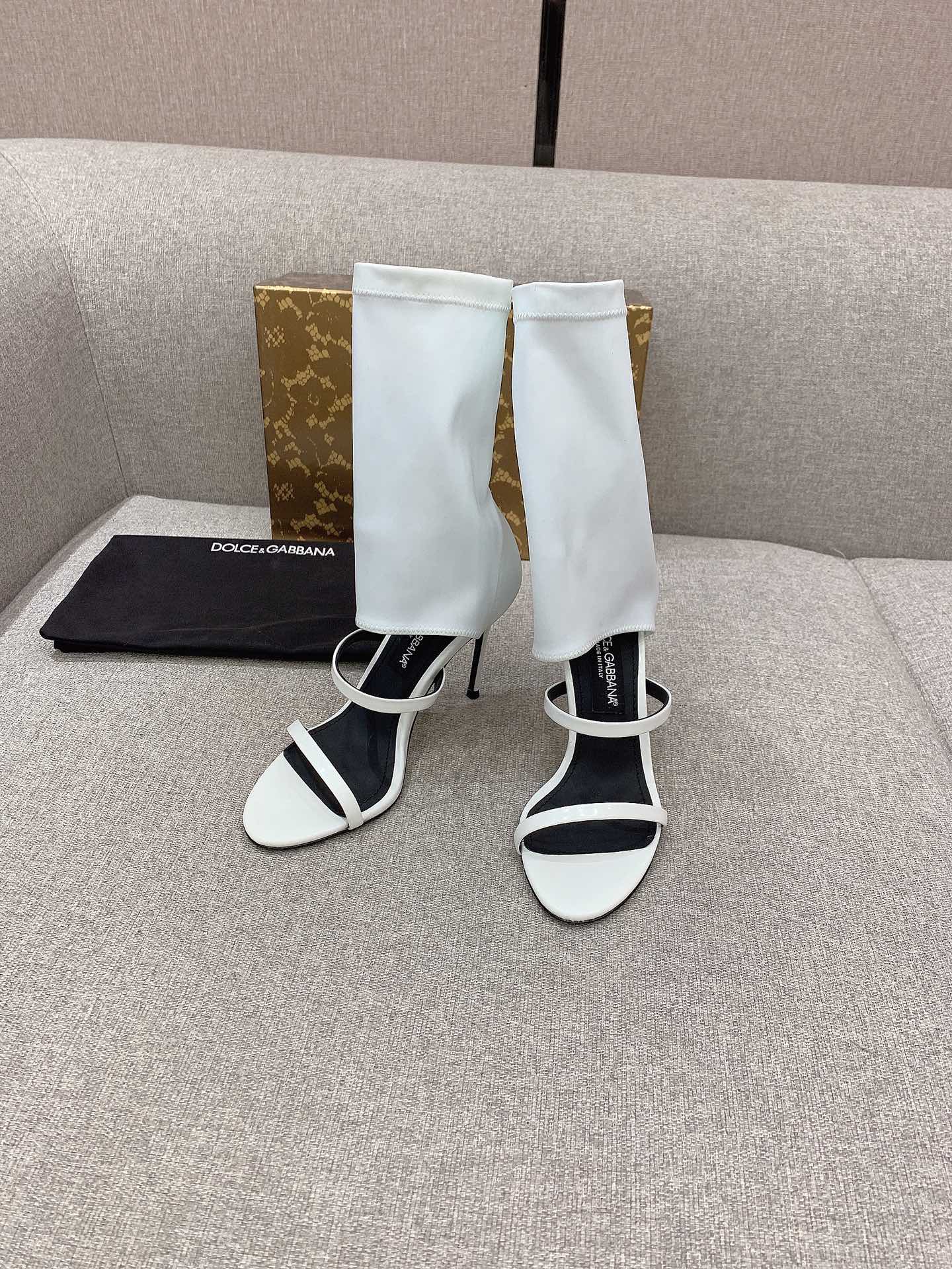 New Dolce Gabban Sock Boots with Unique Design and Luxury Materials - 图片 1
