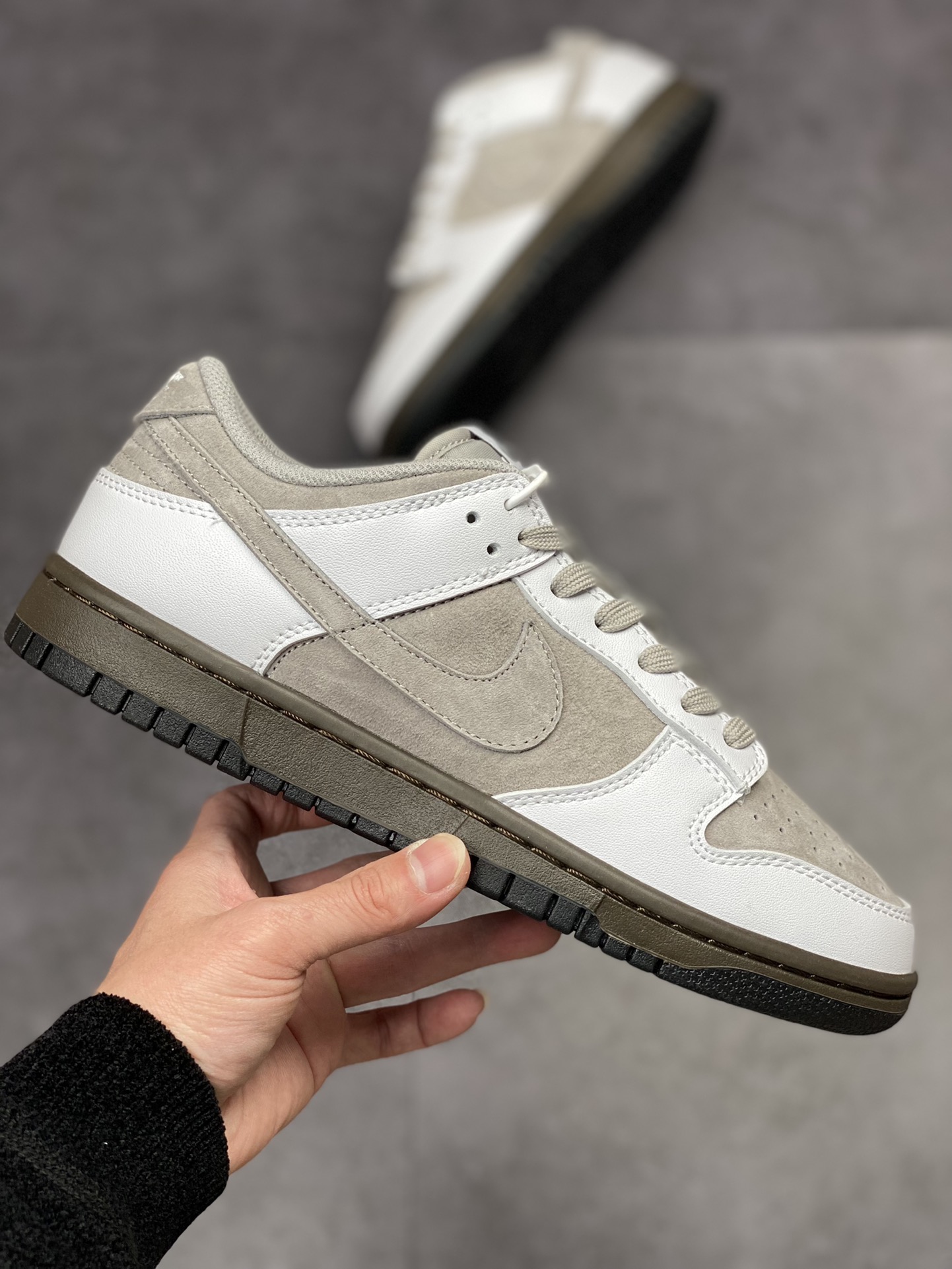 220 Nike SB Dunk Low “Ironstone” 铁矿石 FD9746-001