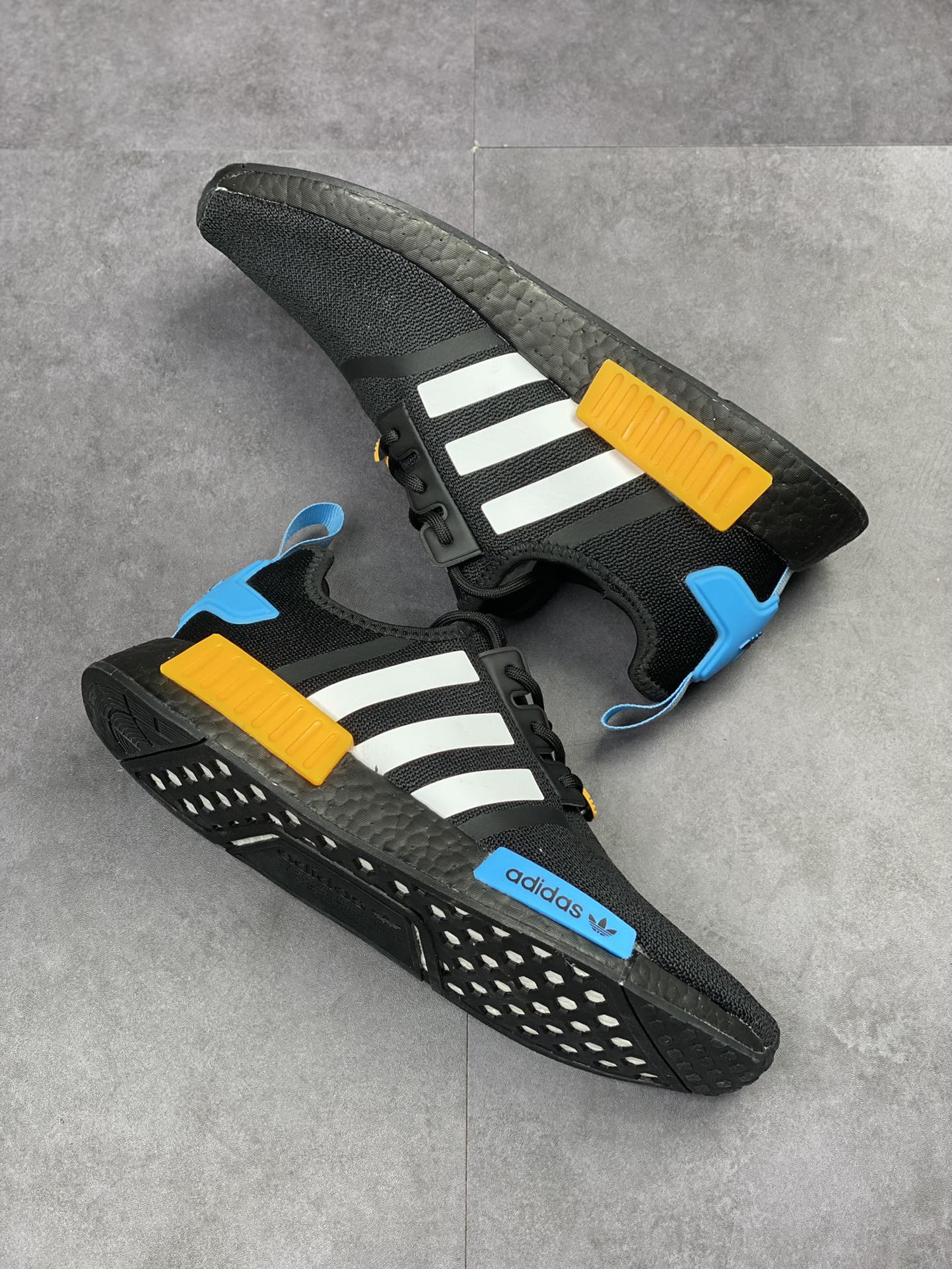 Adidas NMD _R1 breathable mesh tiger version FZ5876