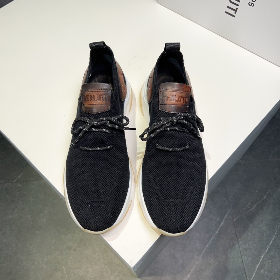 Spring/Summer nueva colección, la única versión en el mercado de los zapatos deportivos para hombre 