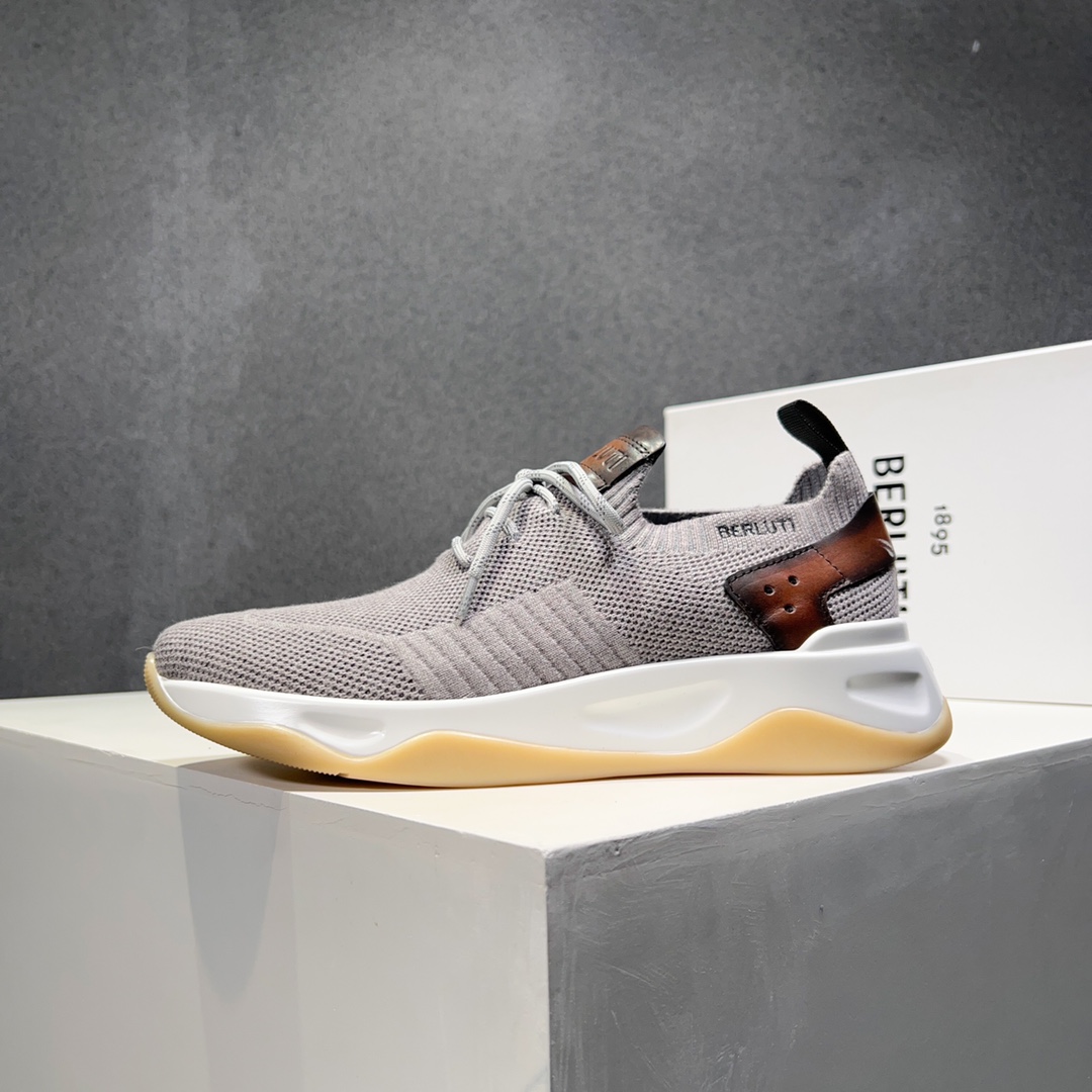 Spring/Summer nueva colección, la única versión en el mercado de los zapatos deportivos para hombre 