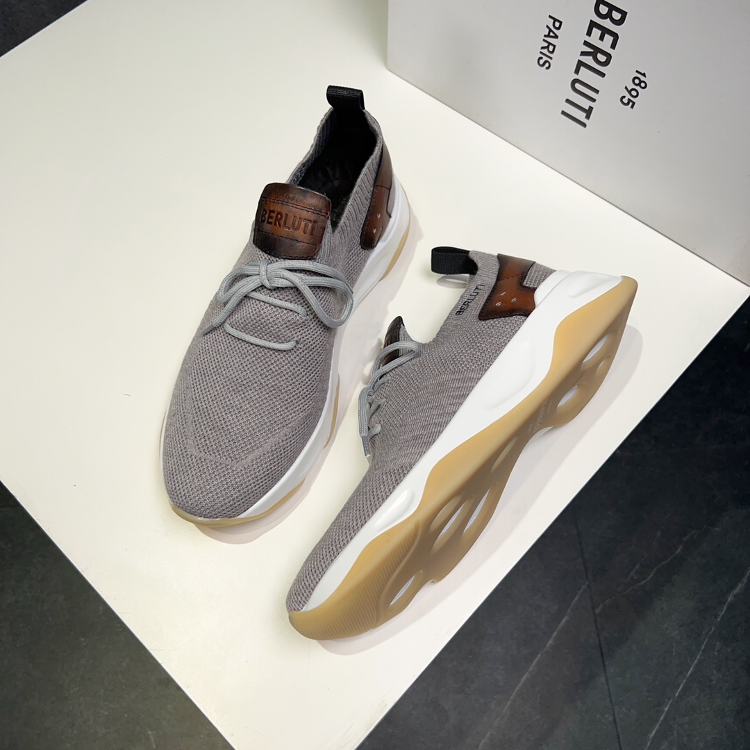 Spring/Summer nueva colección, la única versión en el mercado de los zapatos deportivos para hombre 