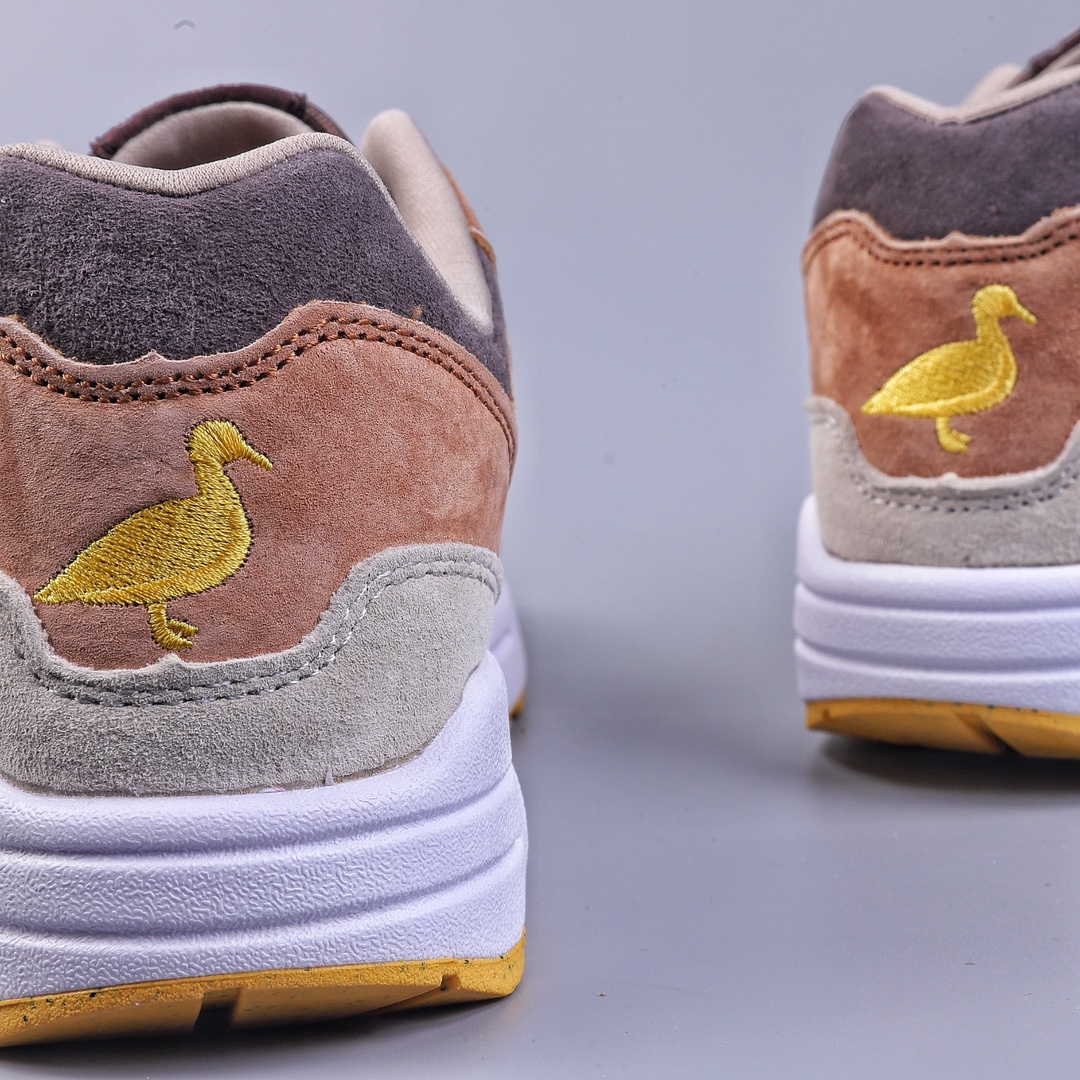 Nike Air Max 1 ”Little Yellow Duck” low-top retro versatile casual sports jogging shoes DZ0482-200