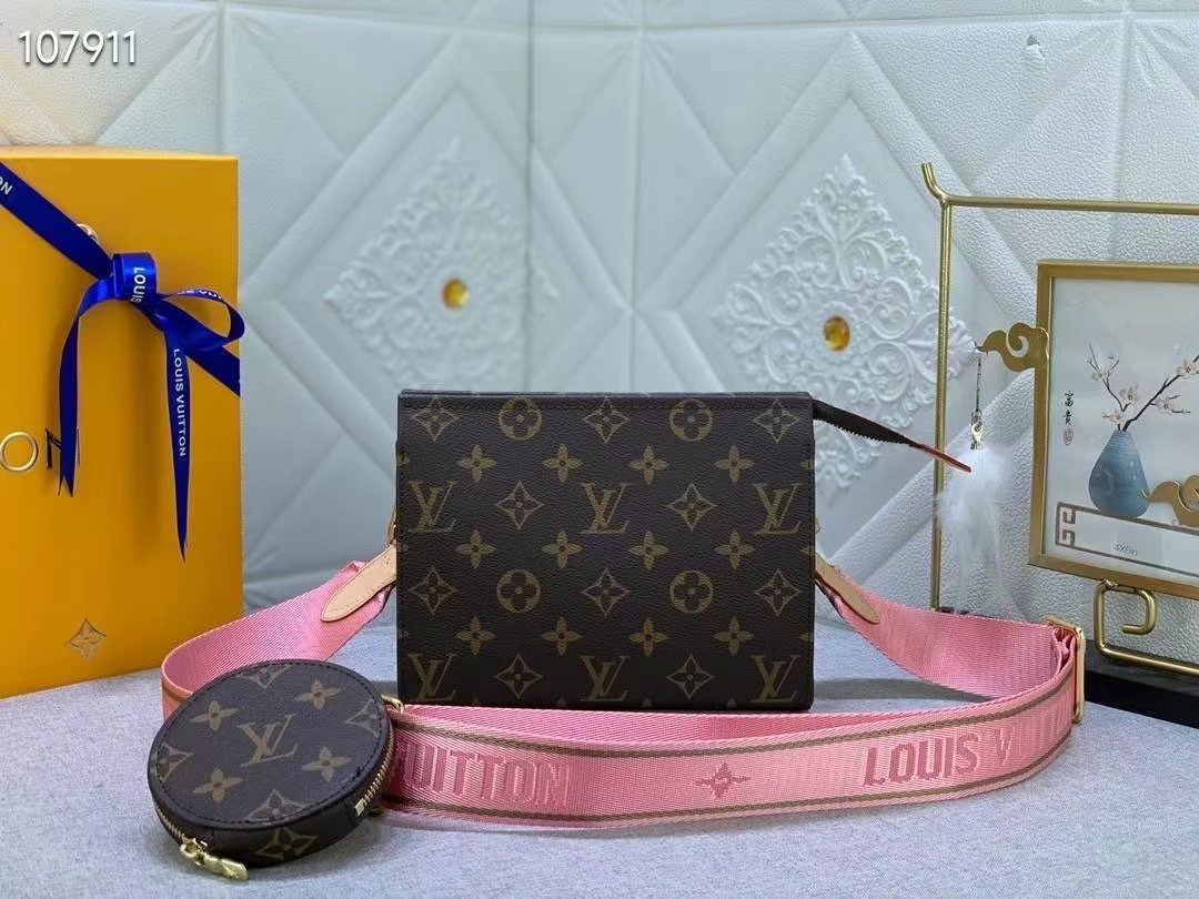 Louis Vuitton Clutches & Pouch Bags Monogram Canvas M47546