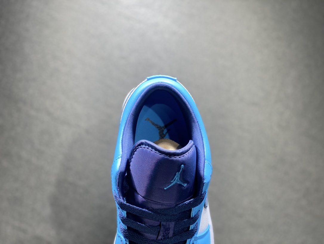 200 Air Jordan 1 Low aj1 乔1低帮篮球鞋 553558-144