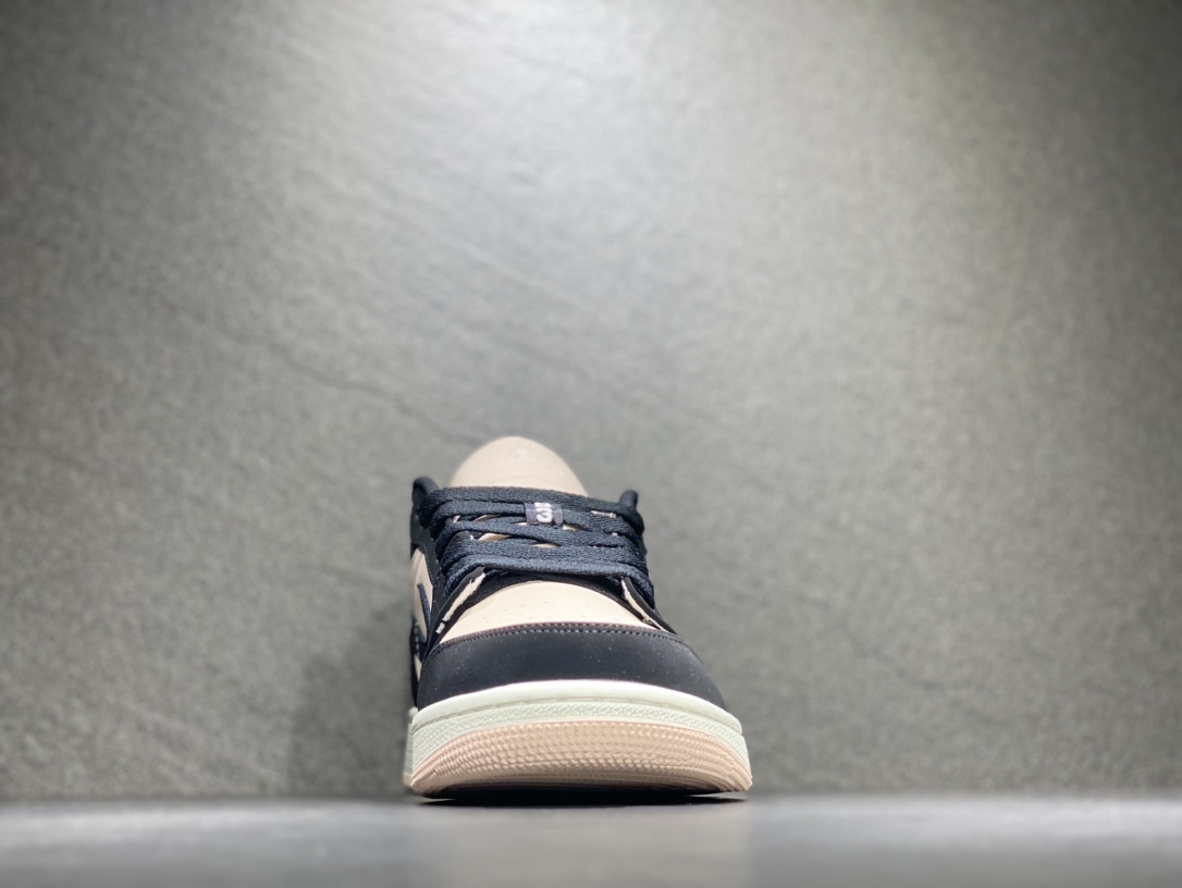 200 Air Jordan 1 Low aj1 乔1低帮篮球鞋 DC0774-003