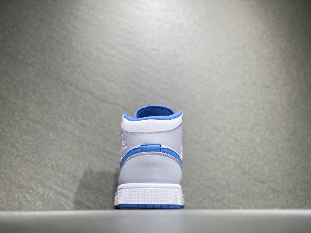 240 Air Jordan 1 mid aj1 乔1中帮篮球鞋 DQ8423-014