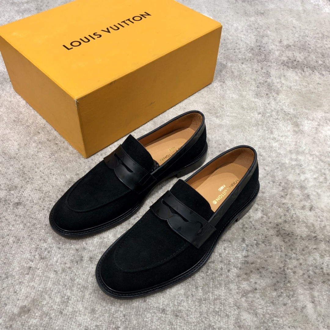 Louis Vuitton Men's Black Leather Loafers - Premium Quality, Comfortable Fit 4 i1677571908 1340 2