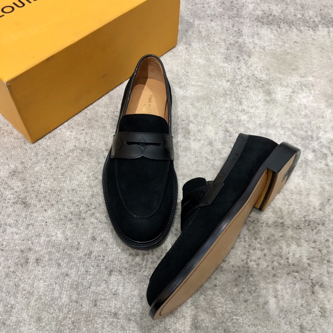 Louis Vuitton Men's Black Leather Loafers - Premium Quality, Comfortable Fit 5 i1677571908 9503 3