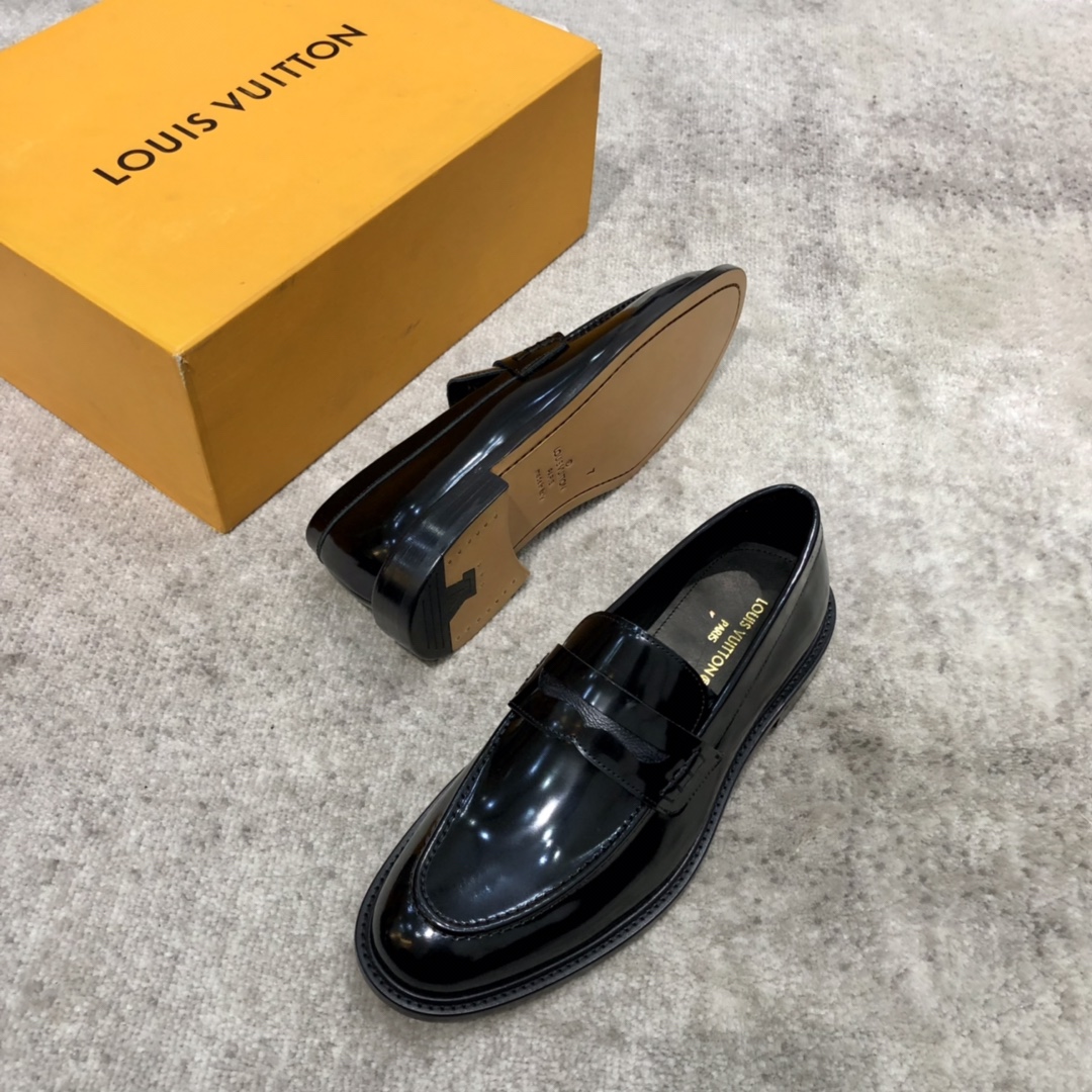 נעליי עור גברים מבוגרים Louis Vuitton עור מוביל ומסודר 6 i1677571929 6047 4