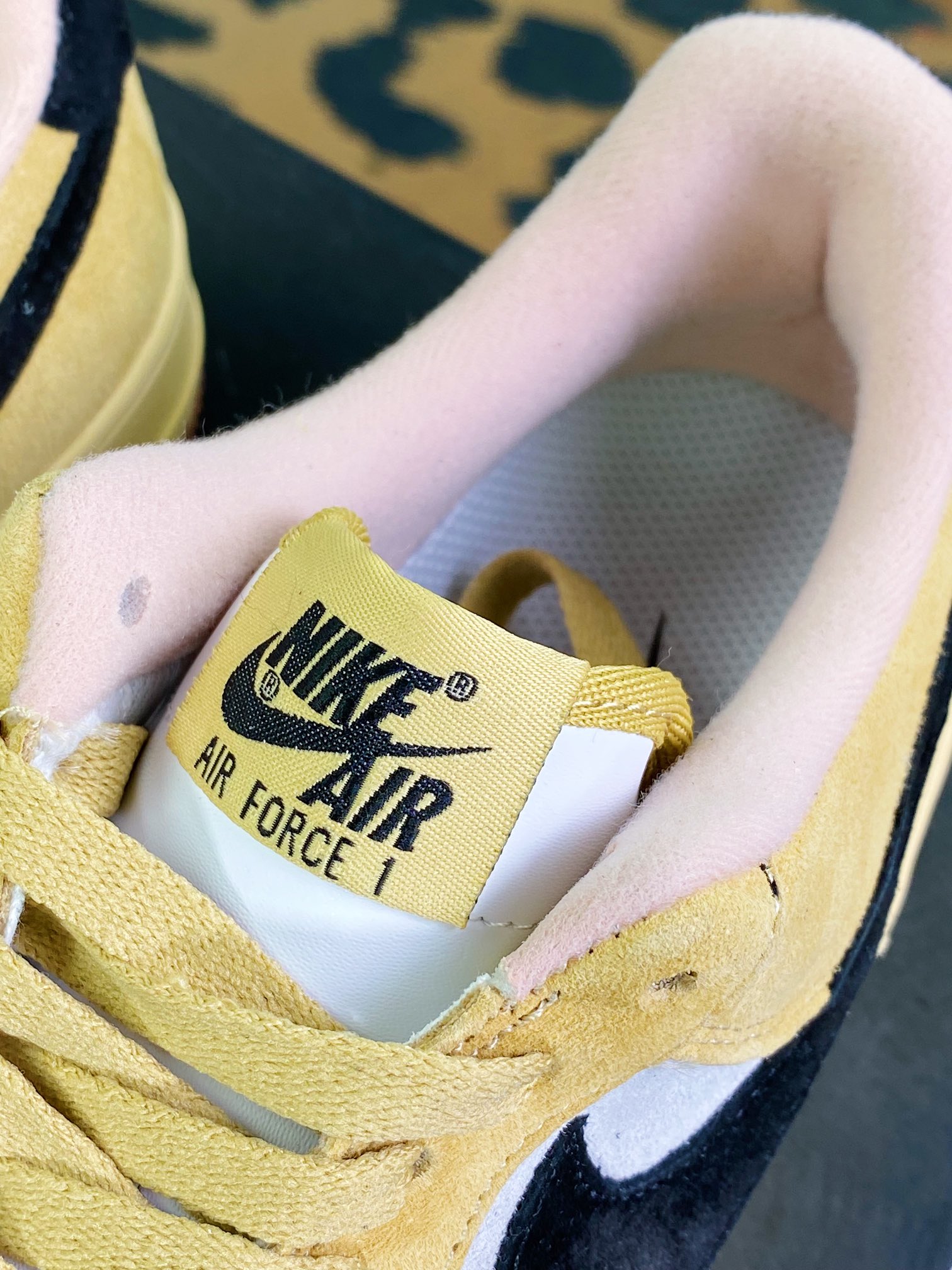 260 Air Force 1′07 Low Suede”Wheat/Grey/Black”空军一号经典低帮板鞋“麂皮麦黄浅灰黑”DE0099-004