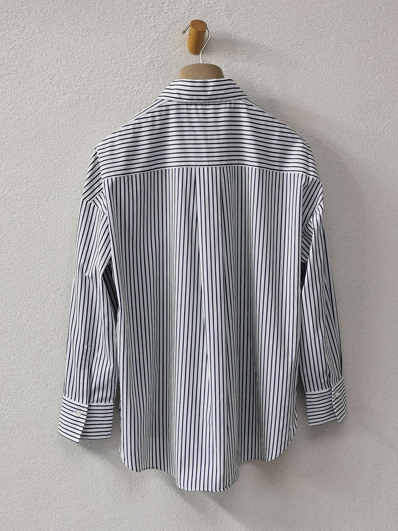 Brunello Cucinelli Striped Cotton Shirt - Lightweight & Elegant Design 3 a1677653575020 6837