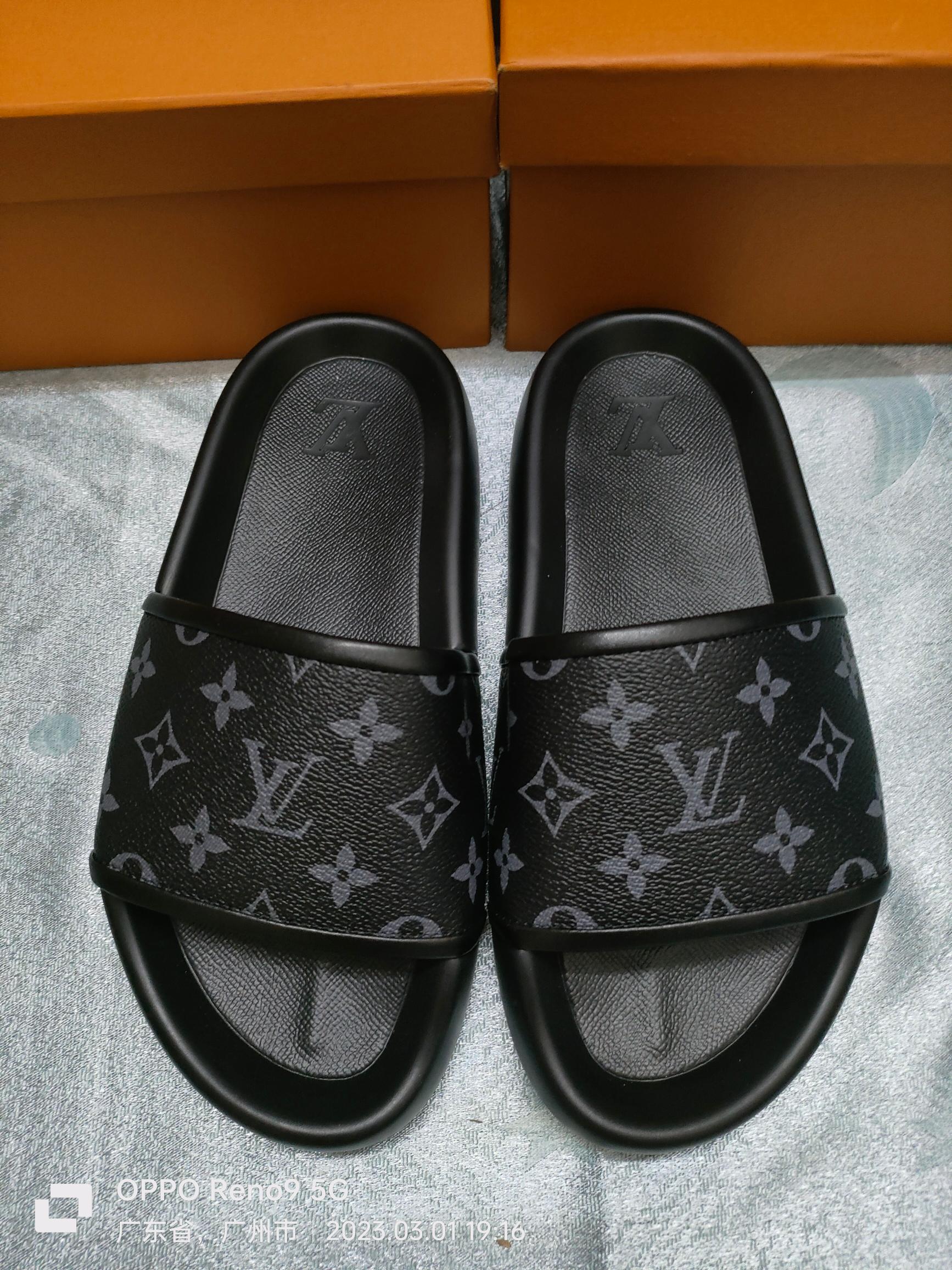 NO:257117,New ~ LV Louis Vuitton Early Spring New Slippers Original Open-Model Sol 35-46 Slippers, Louis vuitton, louis vuitton, slippers19860909上新啦～LV路易威登 早春新款拖鞋原版开模大底35-46码,拖鞋,louis vuitton,louis vuitton,slippers,Women's Shoes