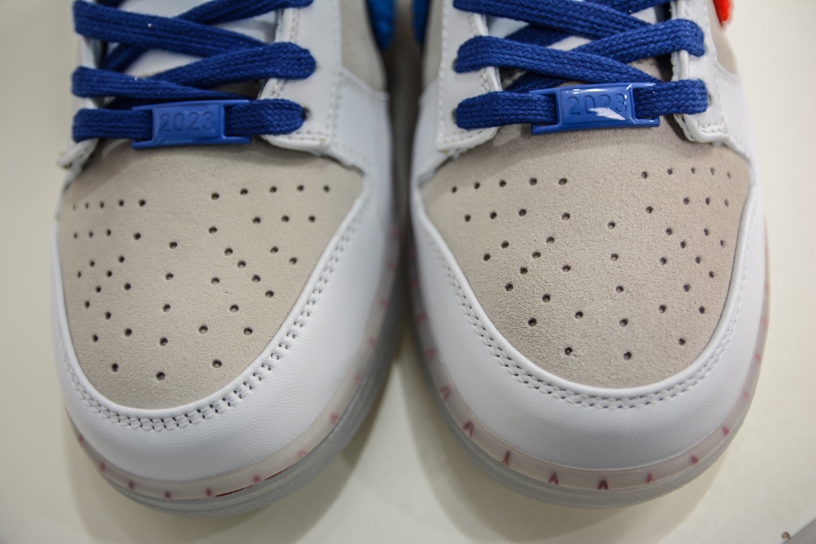200 原装 Nike Dunk Low ”Year of the Rabbit” 兔年 上海 白蓝红 FD4203-161