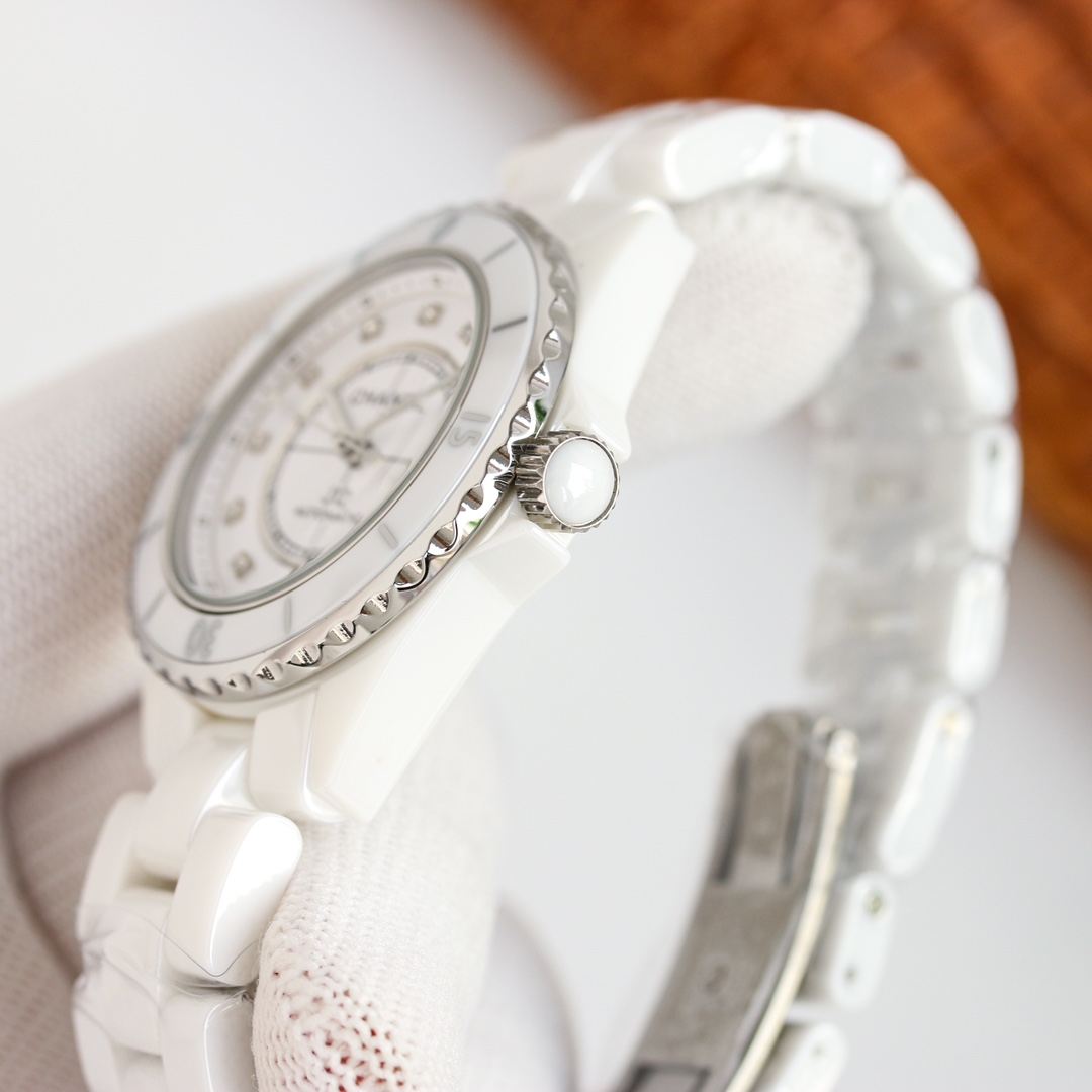 Chanel J12 Watch Update: Enhanced Design Features for 20th Anniversary - 图片 7