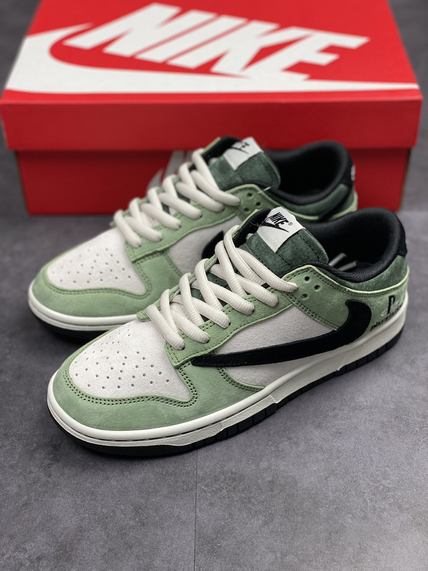 350 Nike SB Dunk Low 草绿黑倒钩 CU1726-777
