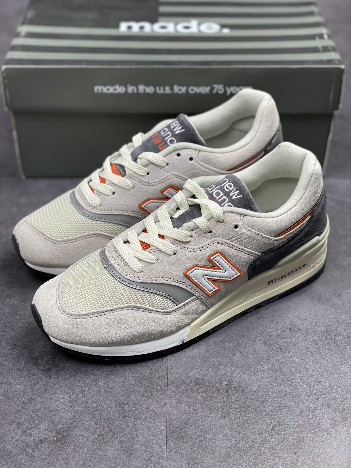 220 New Balance NB997 高端美产 全新中底设计 慢跑鞋M997CSEA