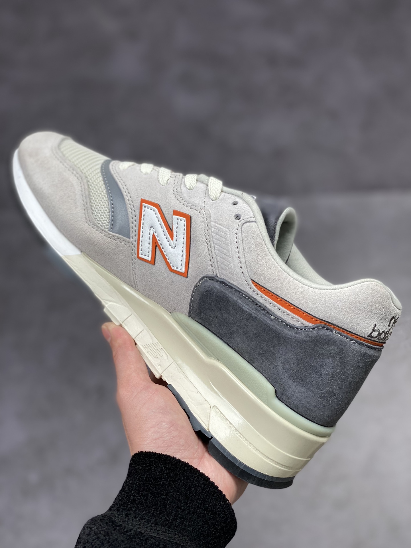 220 New Balance NB997 高端美产 全新中底设计 慢跑鞋M997CSEA