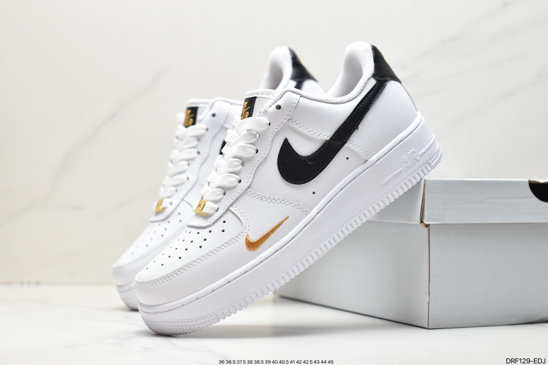 115 NK AIR FORCE 1 LOW PREMIUM “白黑卡其小勾” CZ0270-102