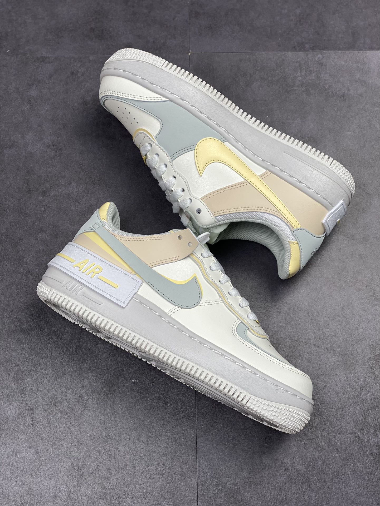 190 Nike Air Force 1 Shadow 拼接马卡龙