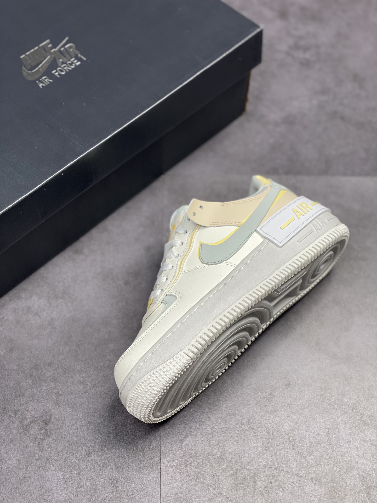 190 Nike Air Force 1 Shadow 拼接马卡龙