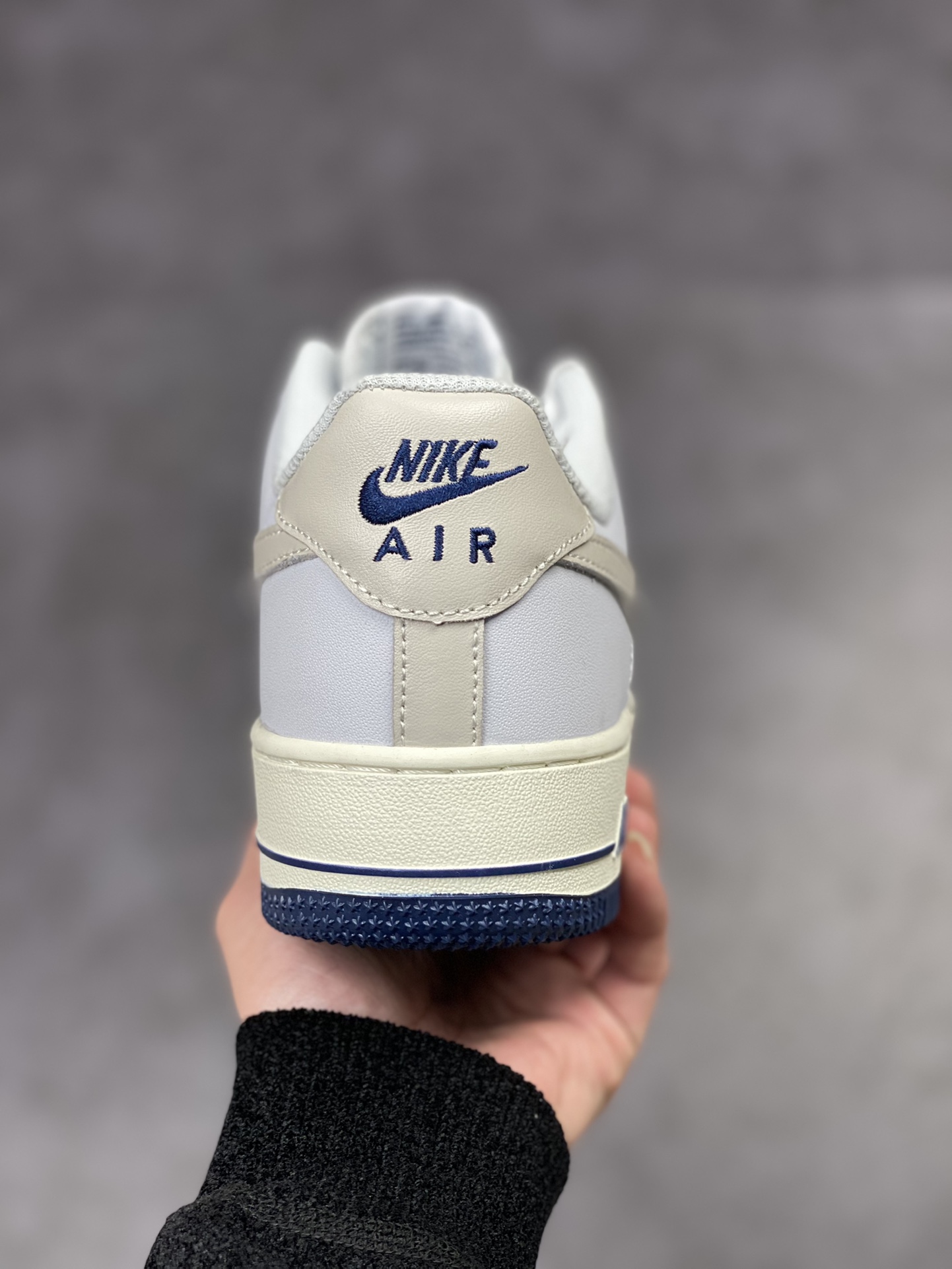 210 Nike Air Force 1 Low 07 米白蓝 DE0099-002