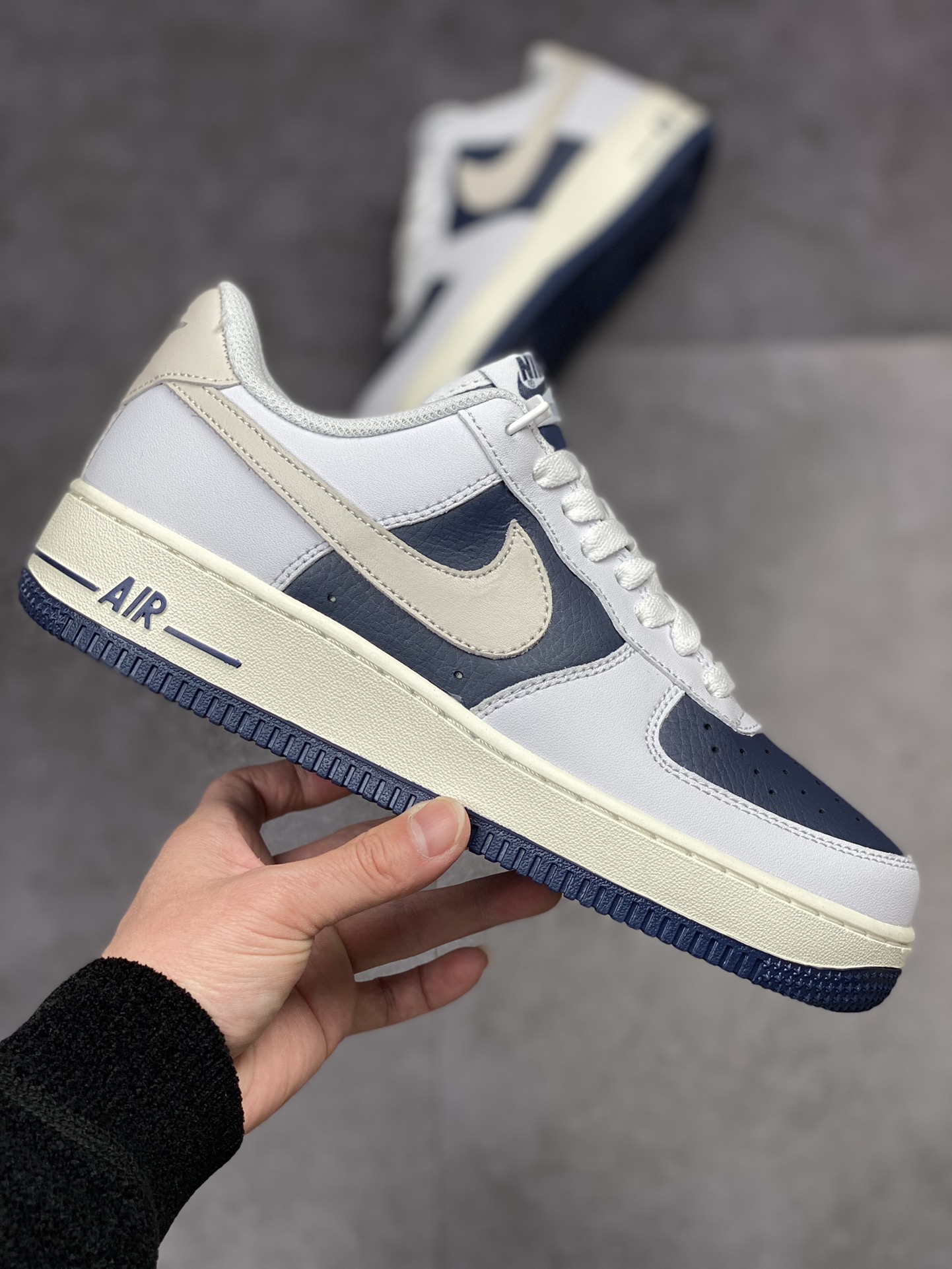210 Nike Air Force 1 Low 07 米白蓝 DE0099-002